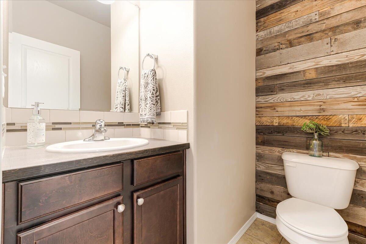 608 SE Glencoe Place