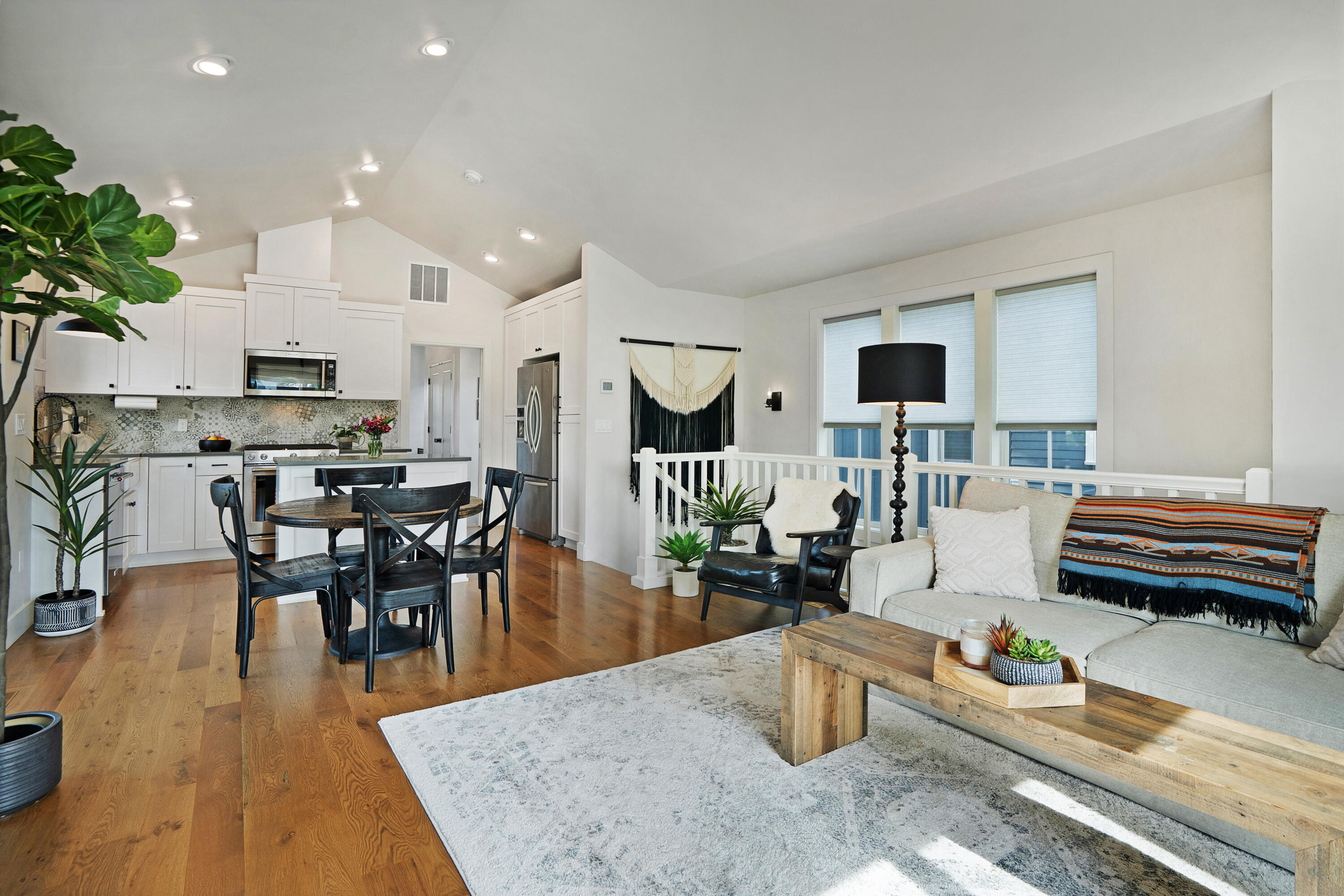 2777 NW High Lakes Loop