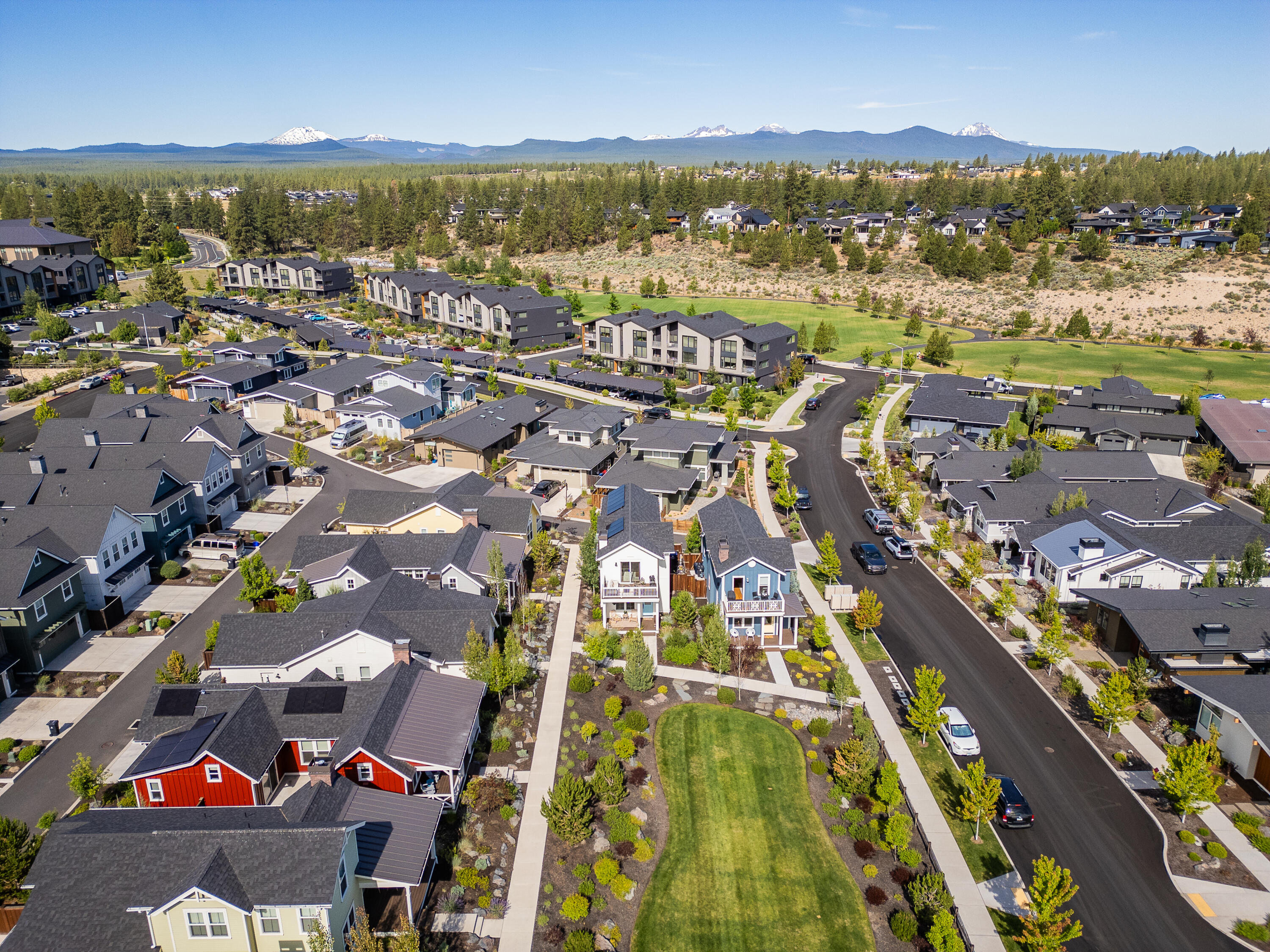 2777 NW High Lakes Loop