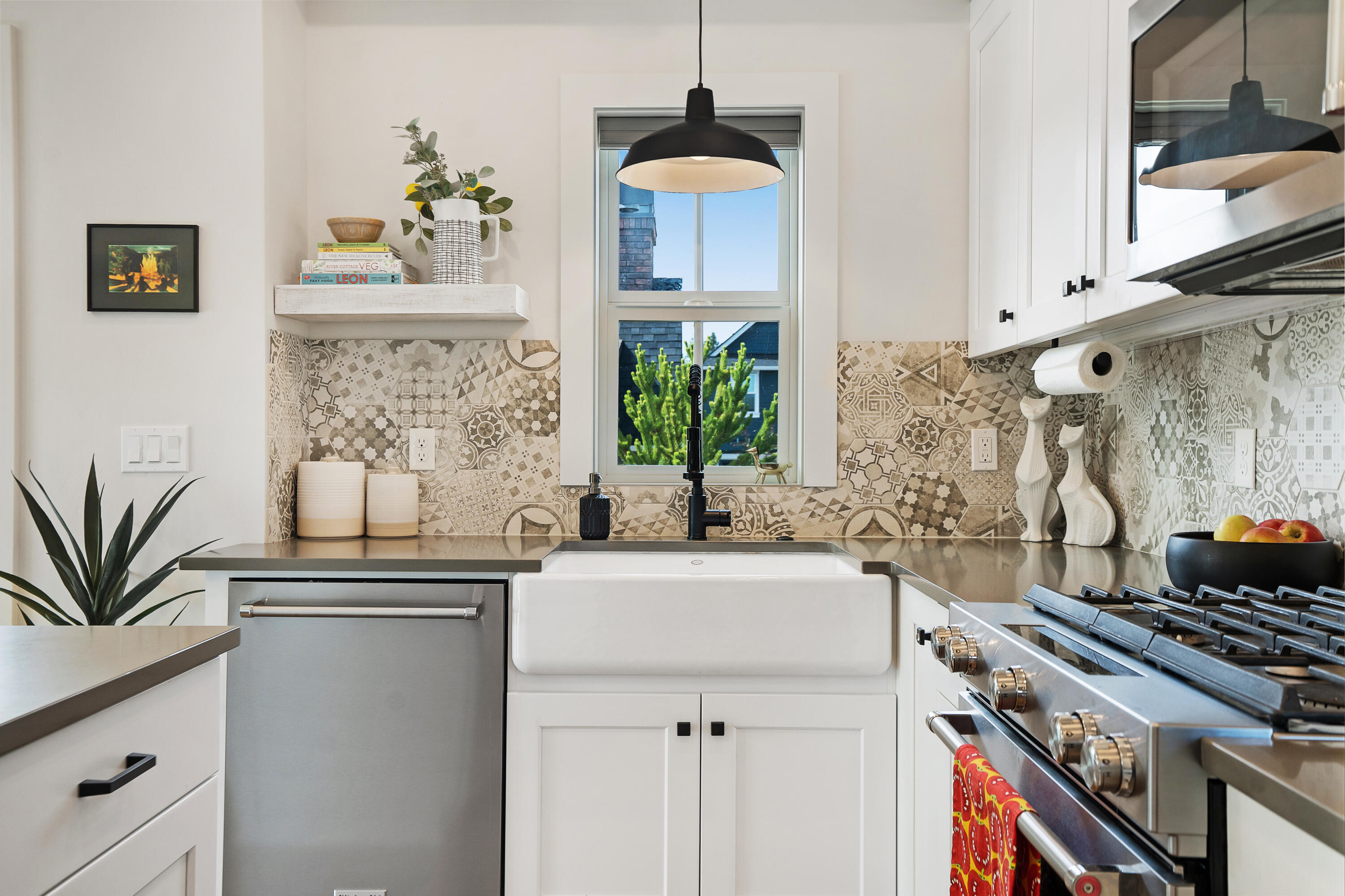 2777 NW High Lakes Loop