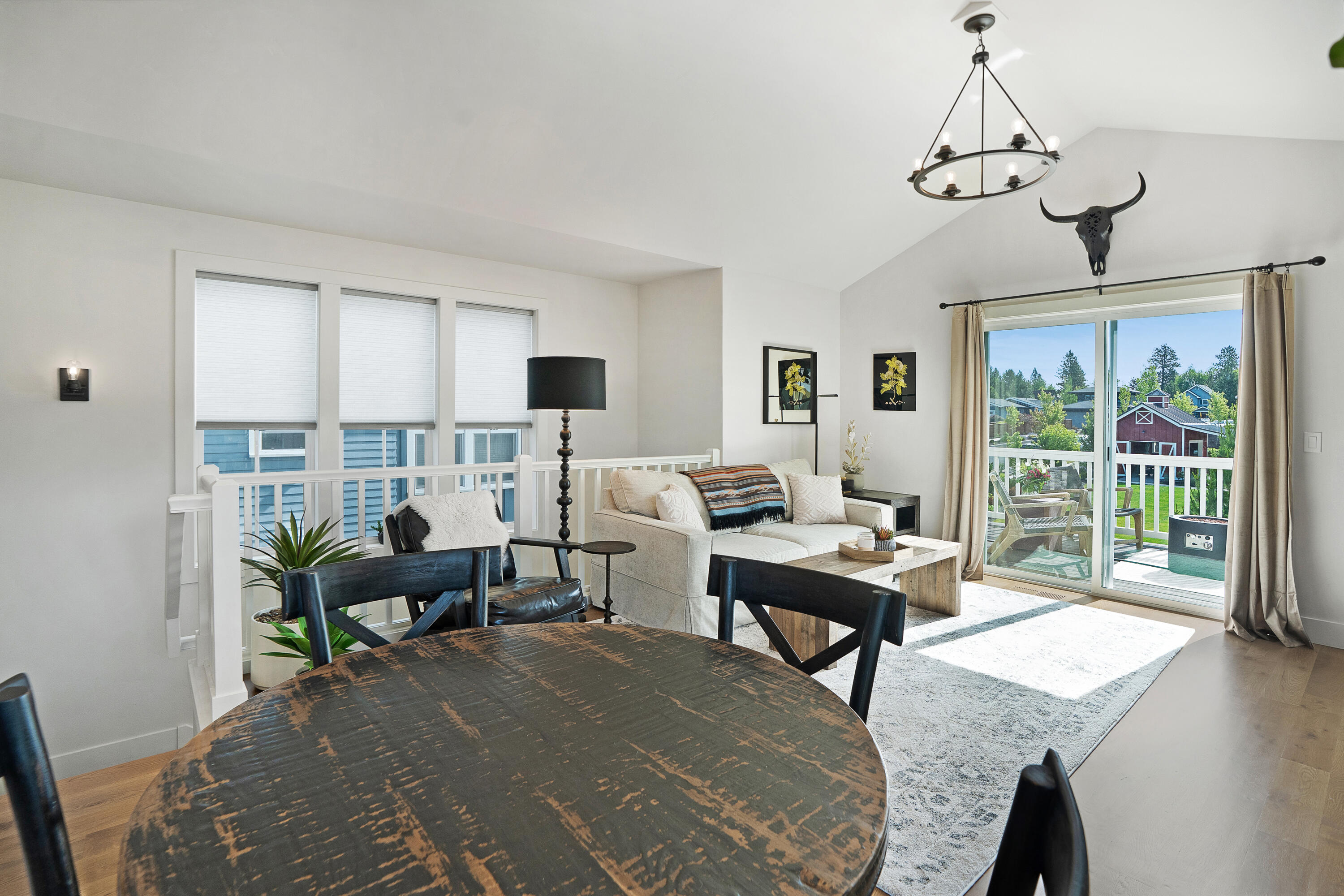 2777 NW High Lakes Loop