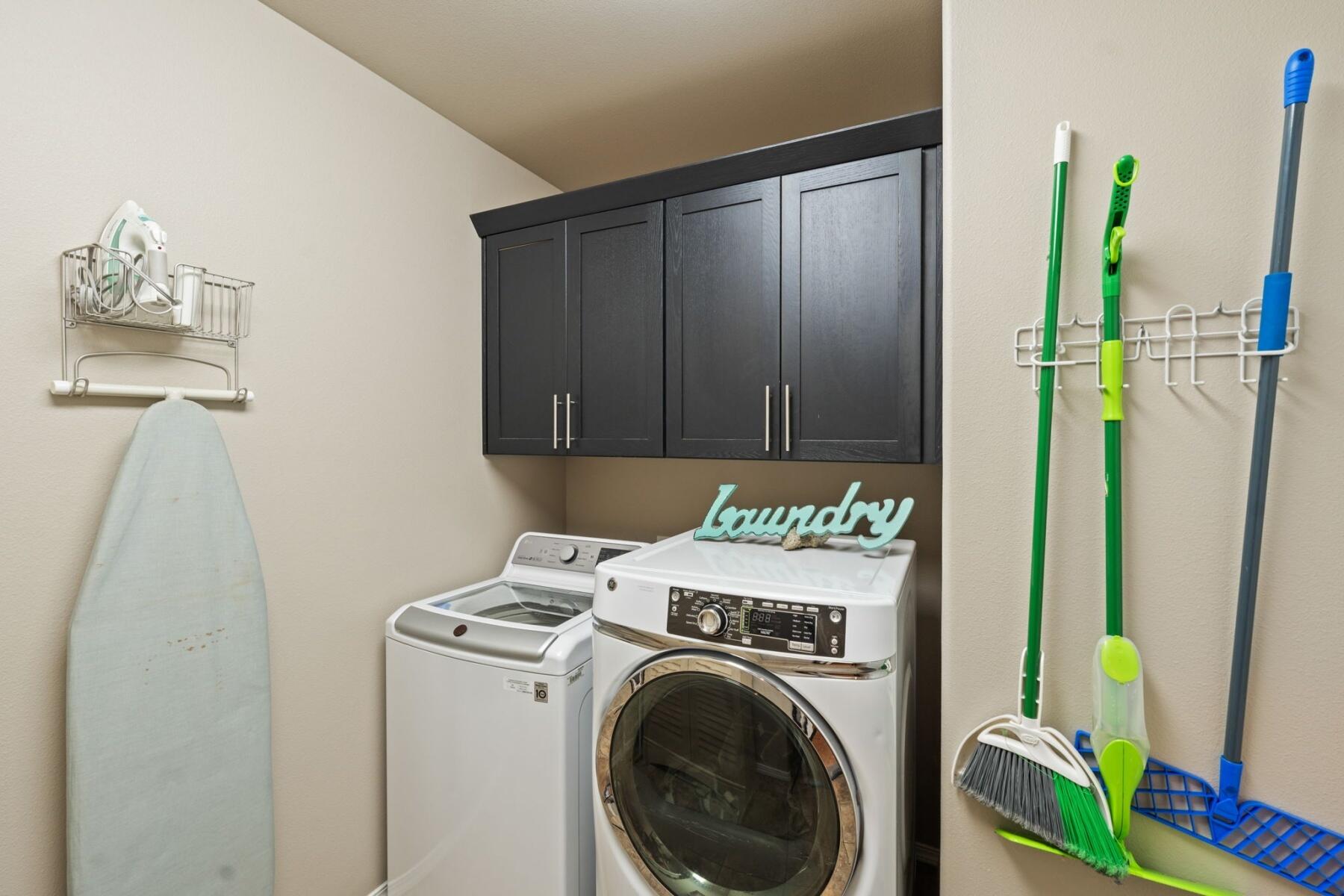 2388 NW Glen Oak Avenue