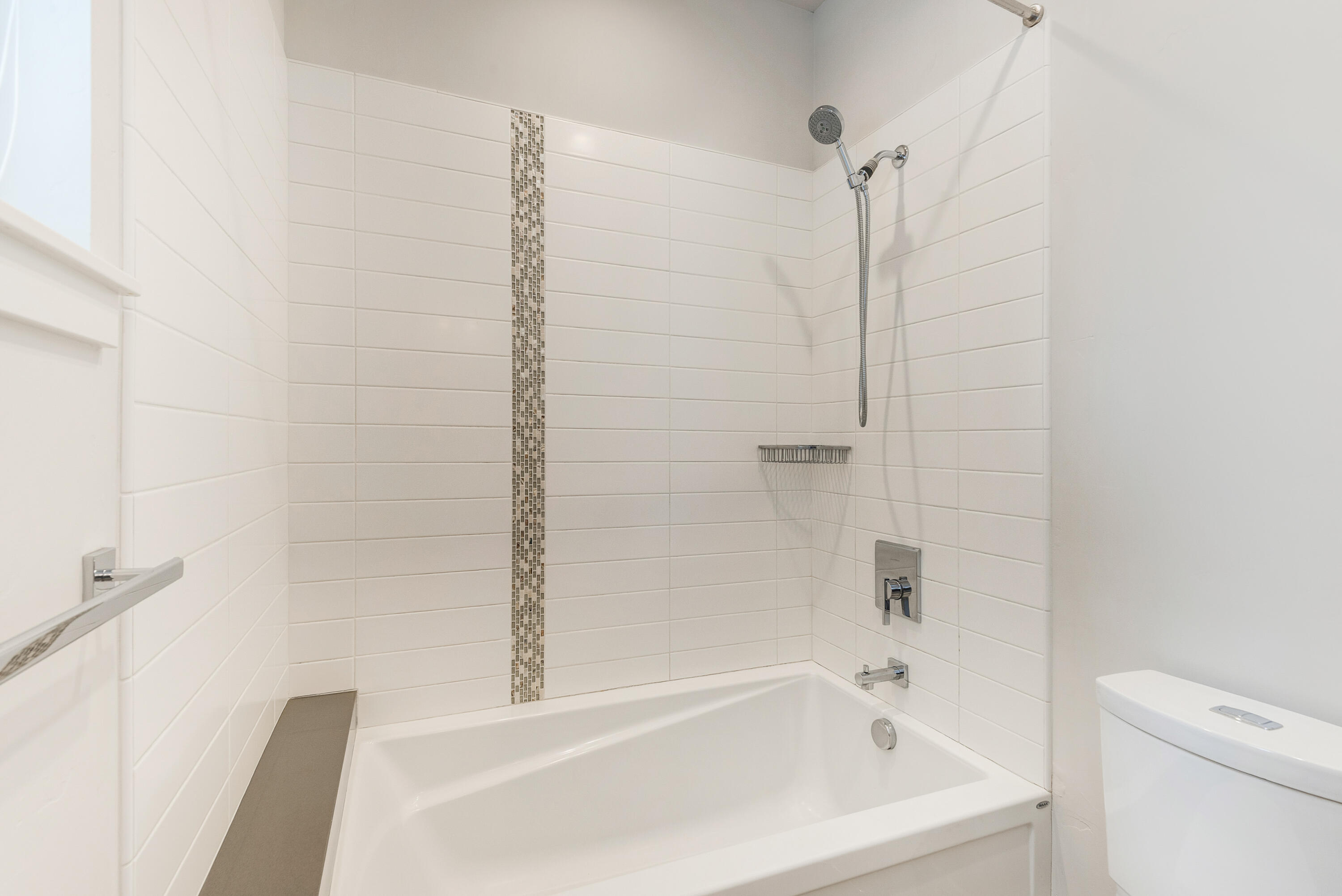 1726 NW Fields Street