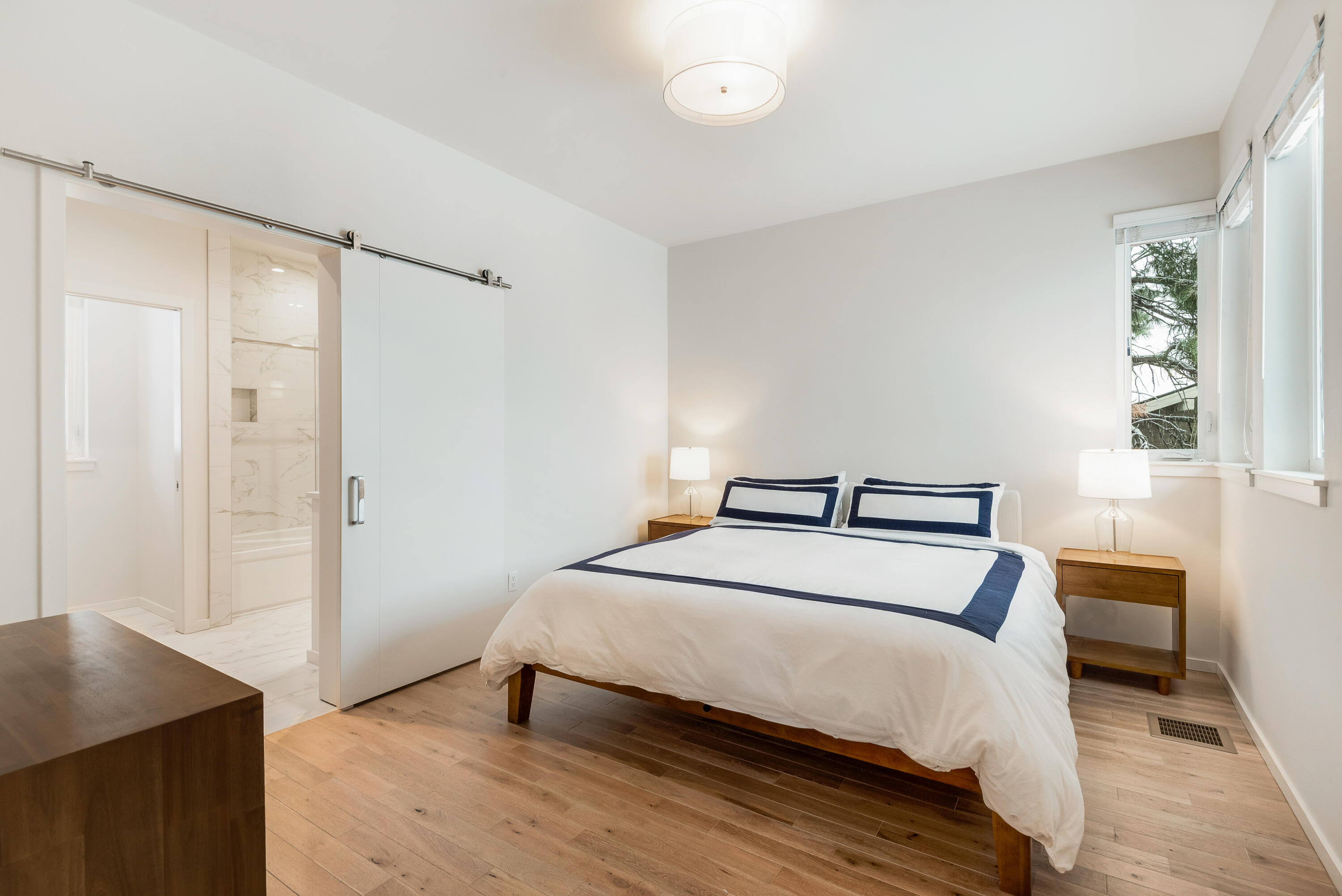 1726 NW Fields Street