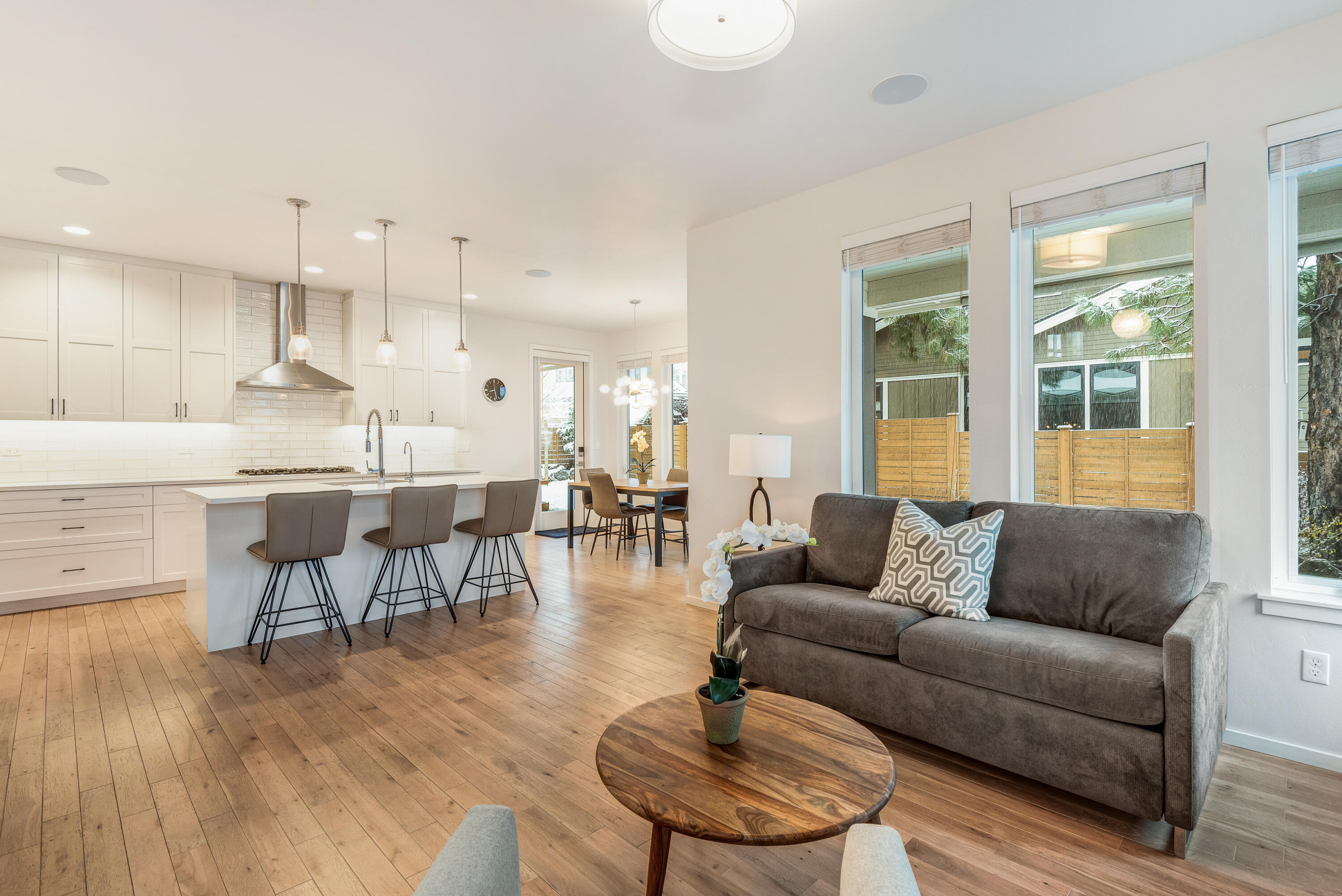 1726 NW Fields Street