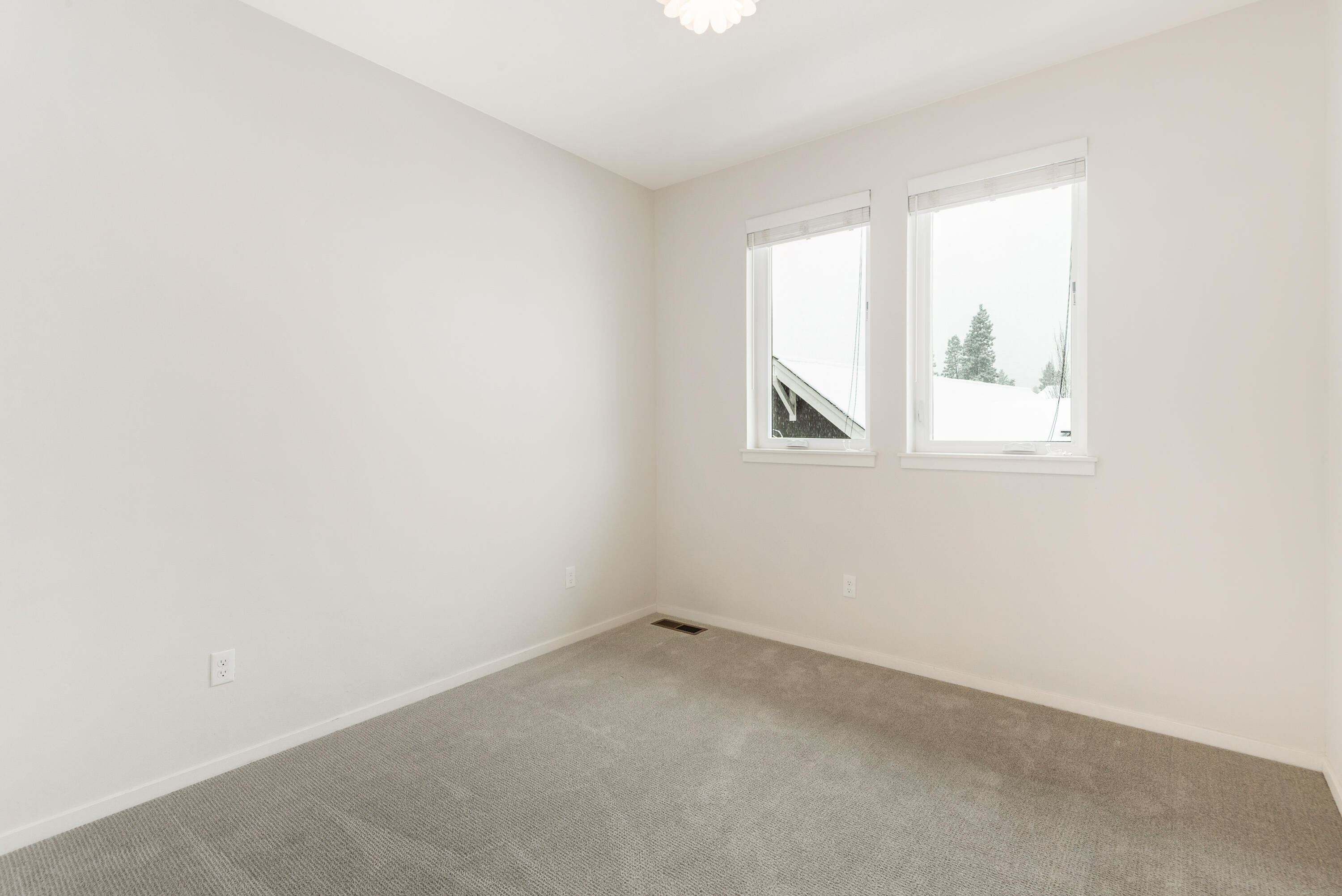 1726 NW Fields Street