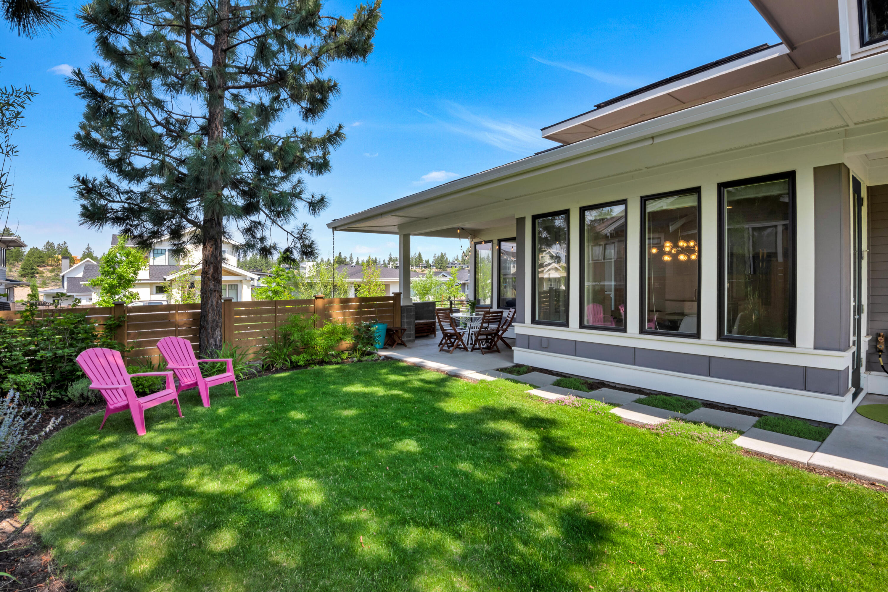 1726 NW Fields Street