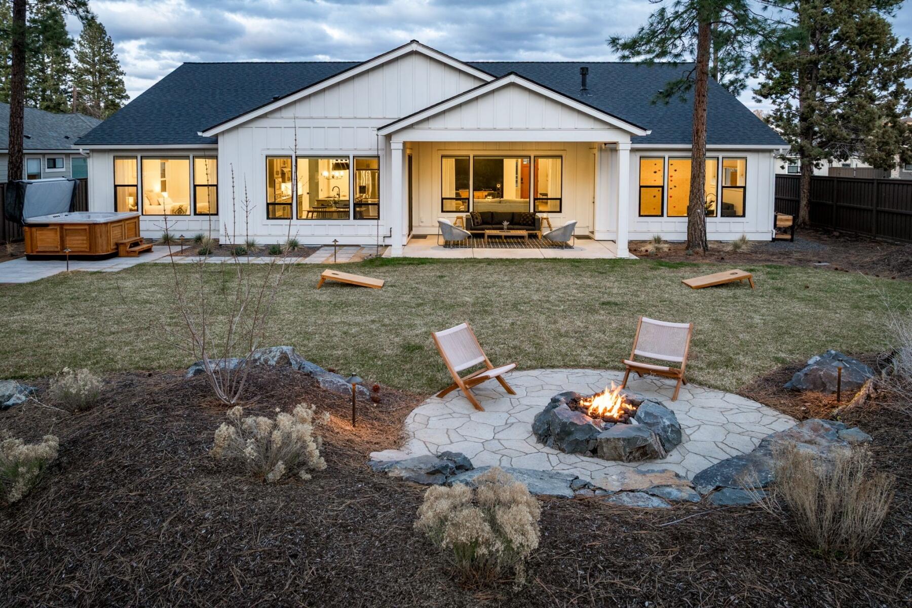 2341 NW Brickyard Street