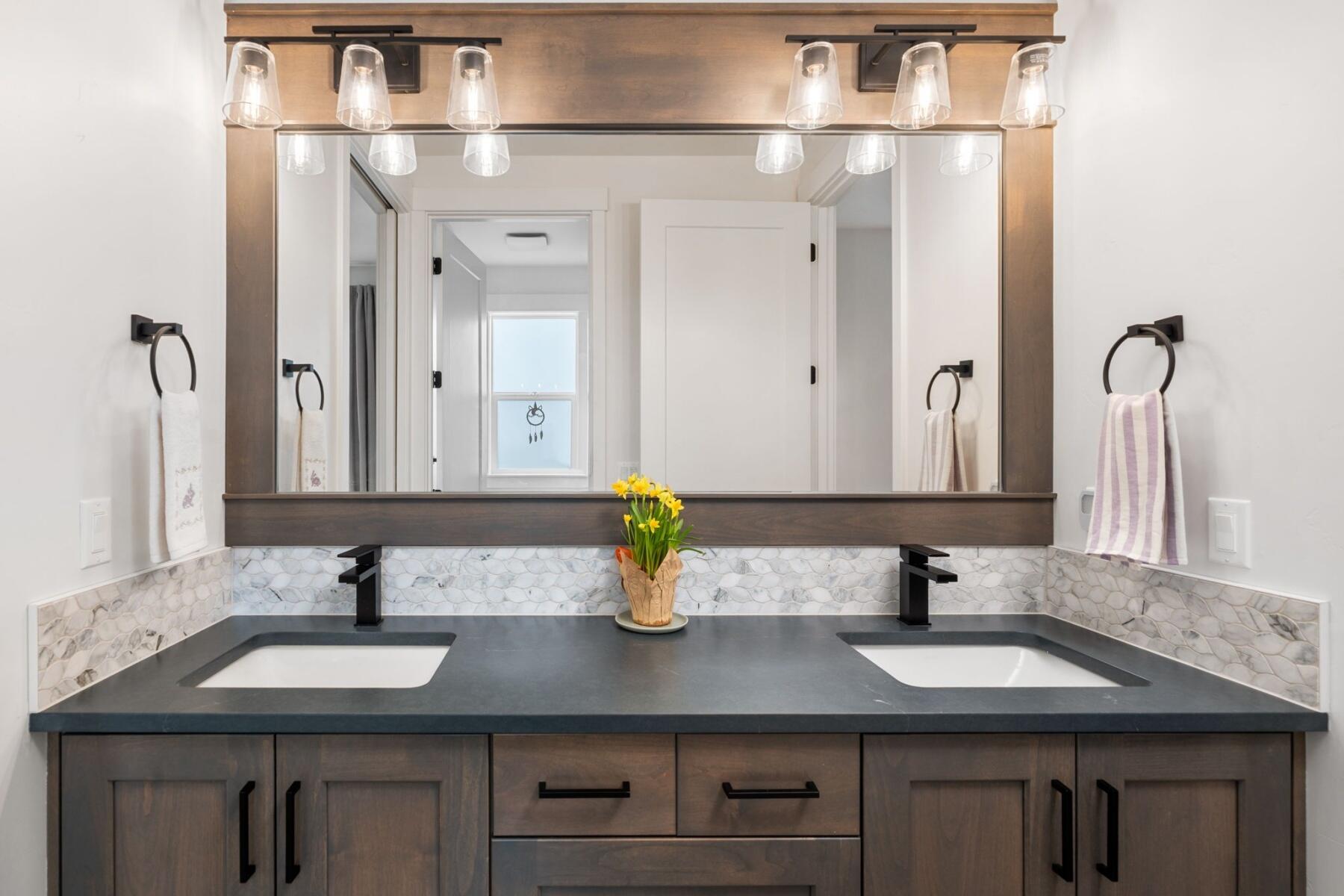 2341 NW Brickyard Street