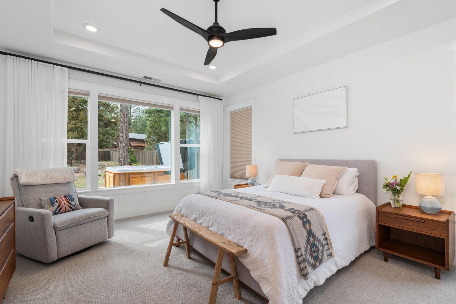 2341 NW Brickyard Street