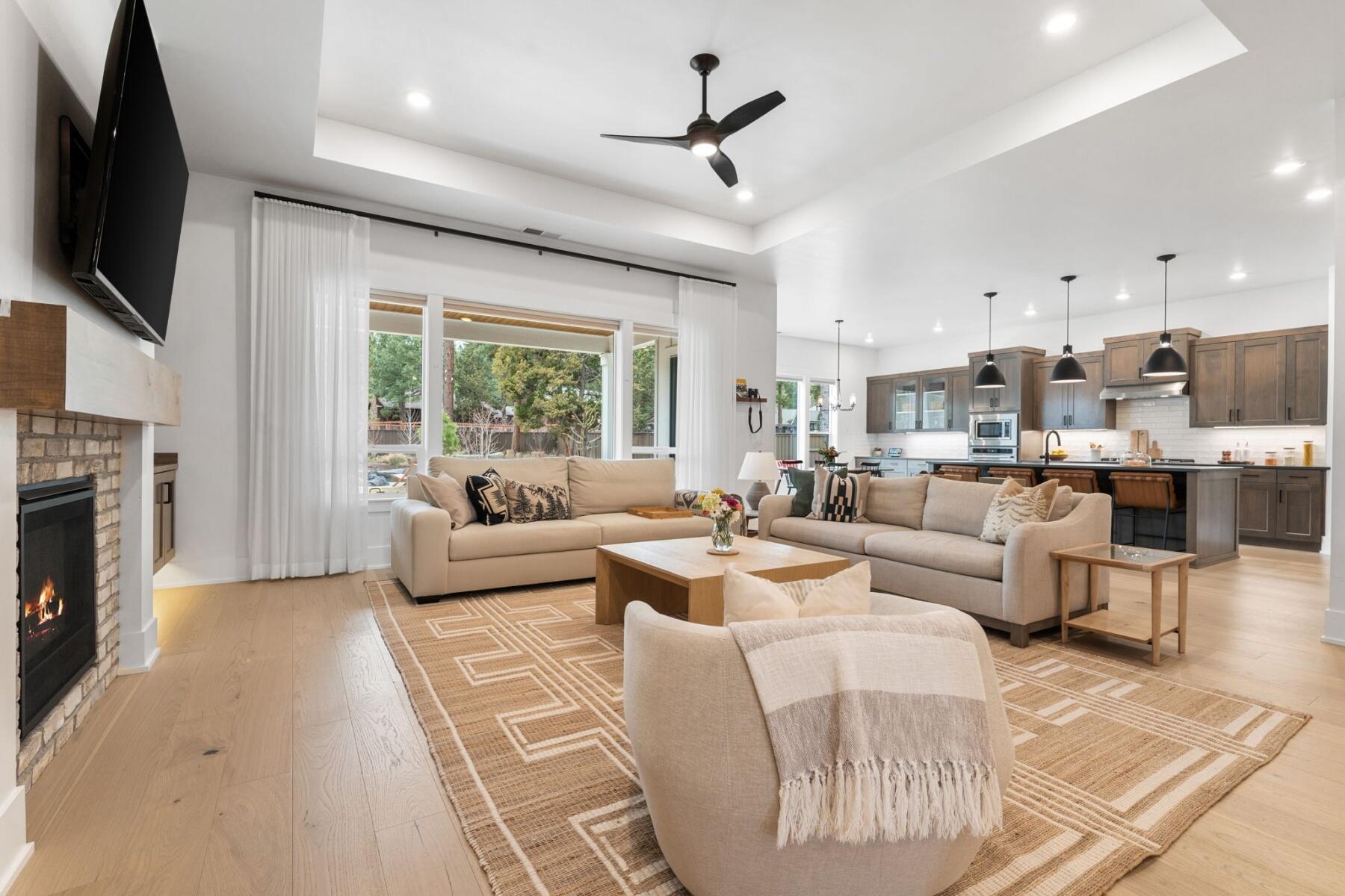 2341 NW Brickyard Street