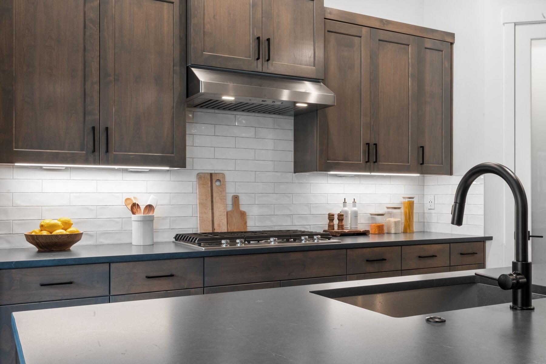 2341 NW Brickyard Street