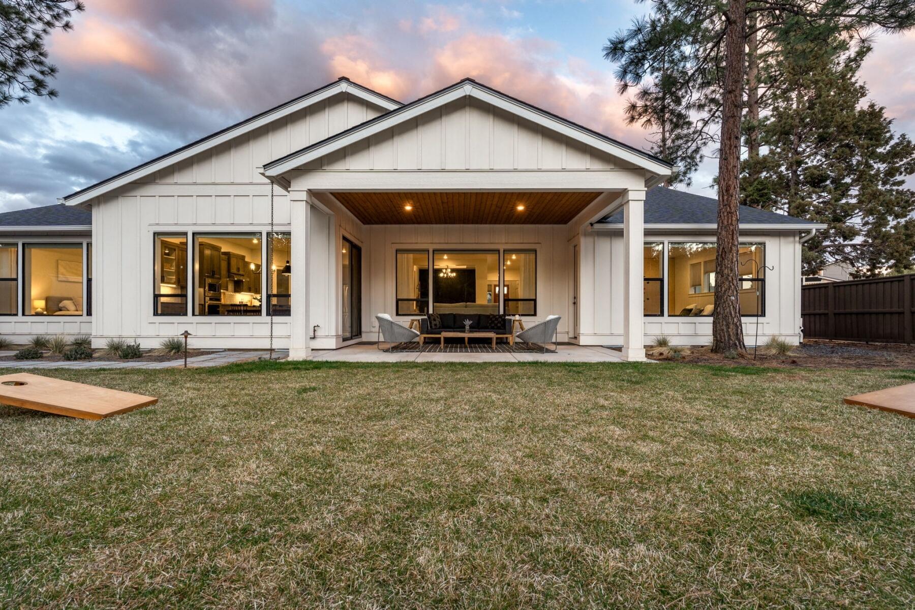 2341 NW Brickyard Street