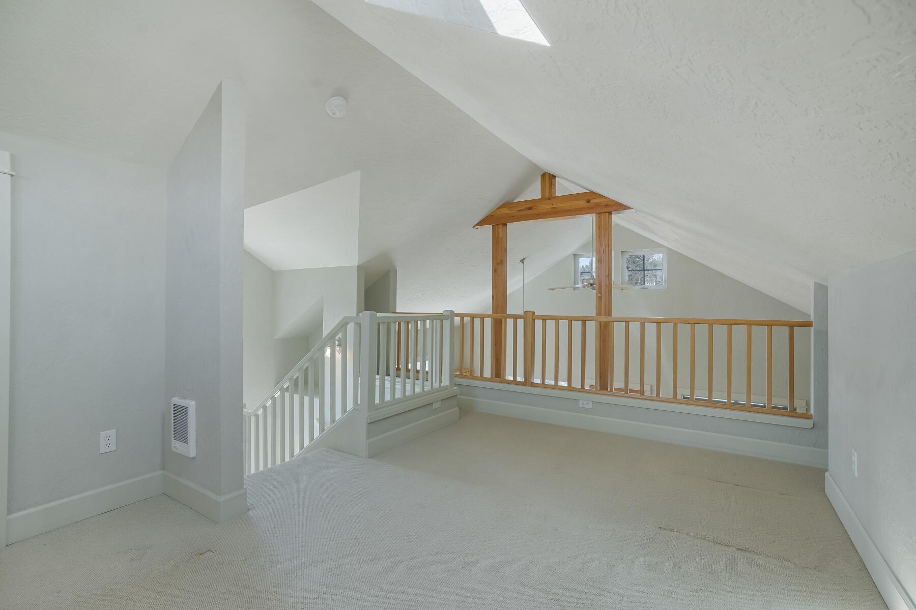 1940 NW Monterey Pines Drive, UNIT 12