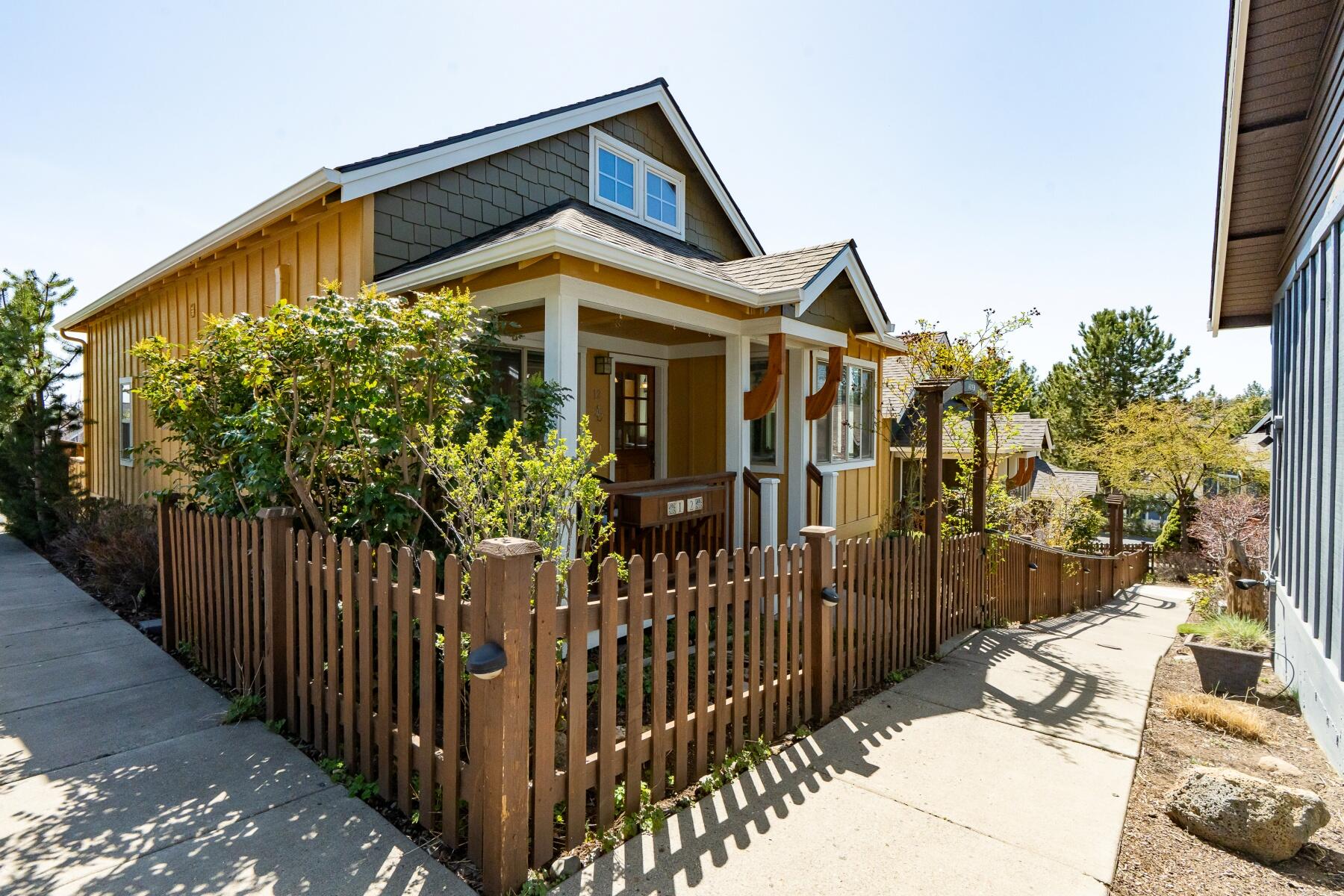 1940 NW Monterey Pines Drive, UNIT 12