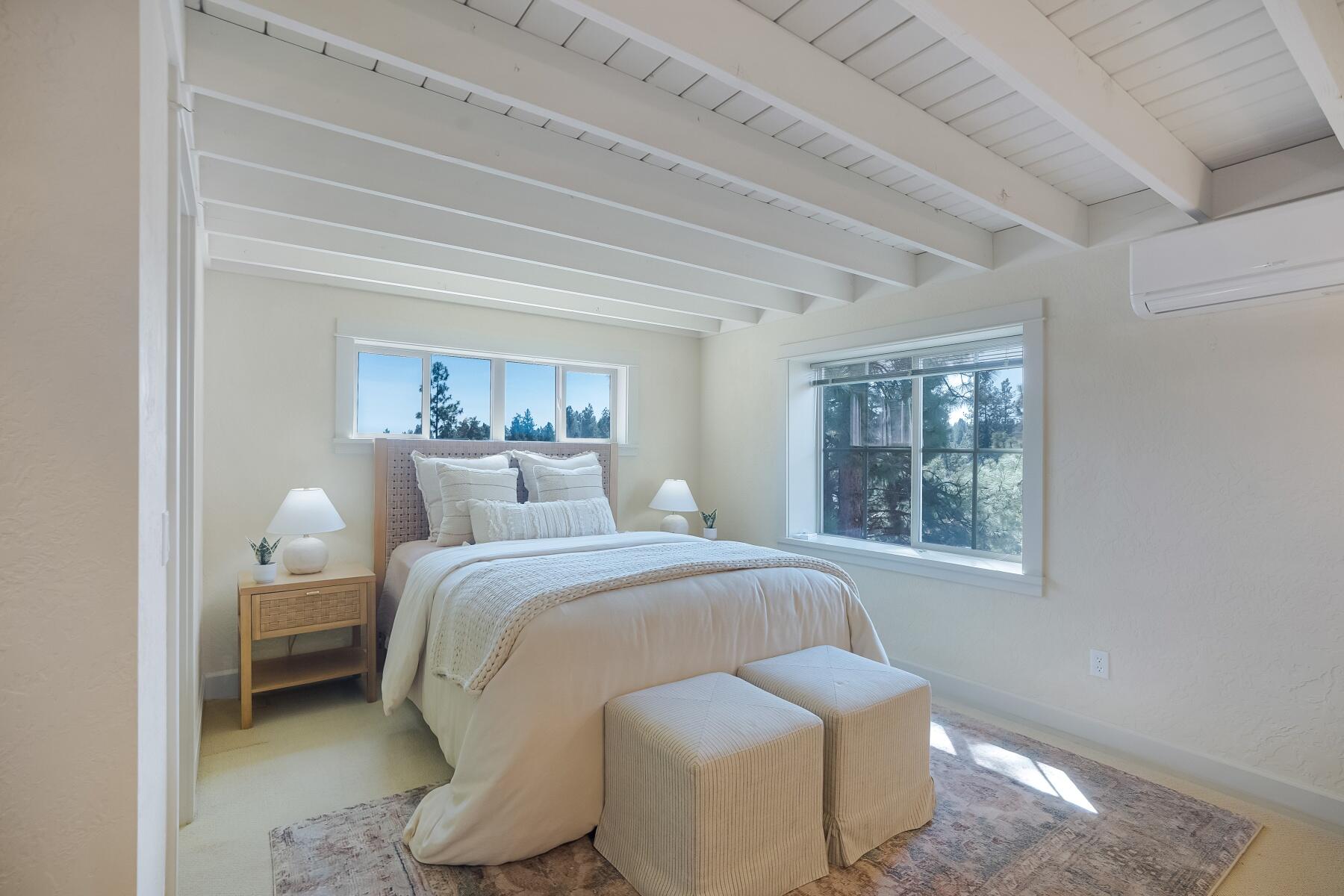 1940 NW Monterey Pines Drive, UNIT 12