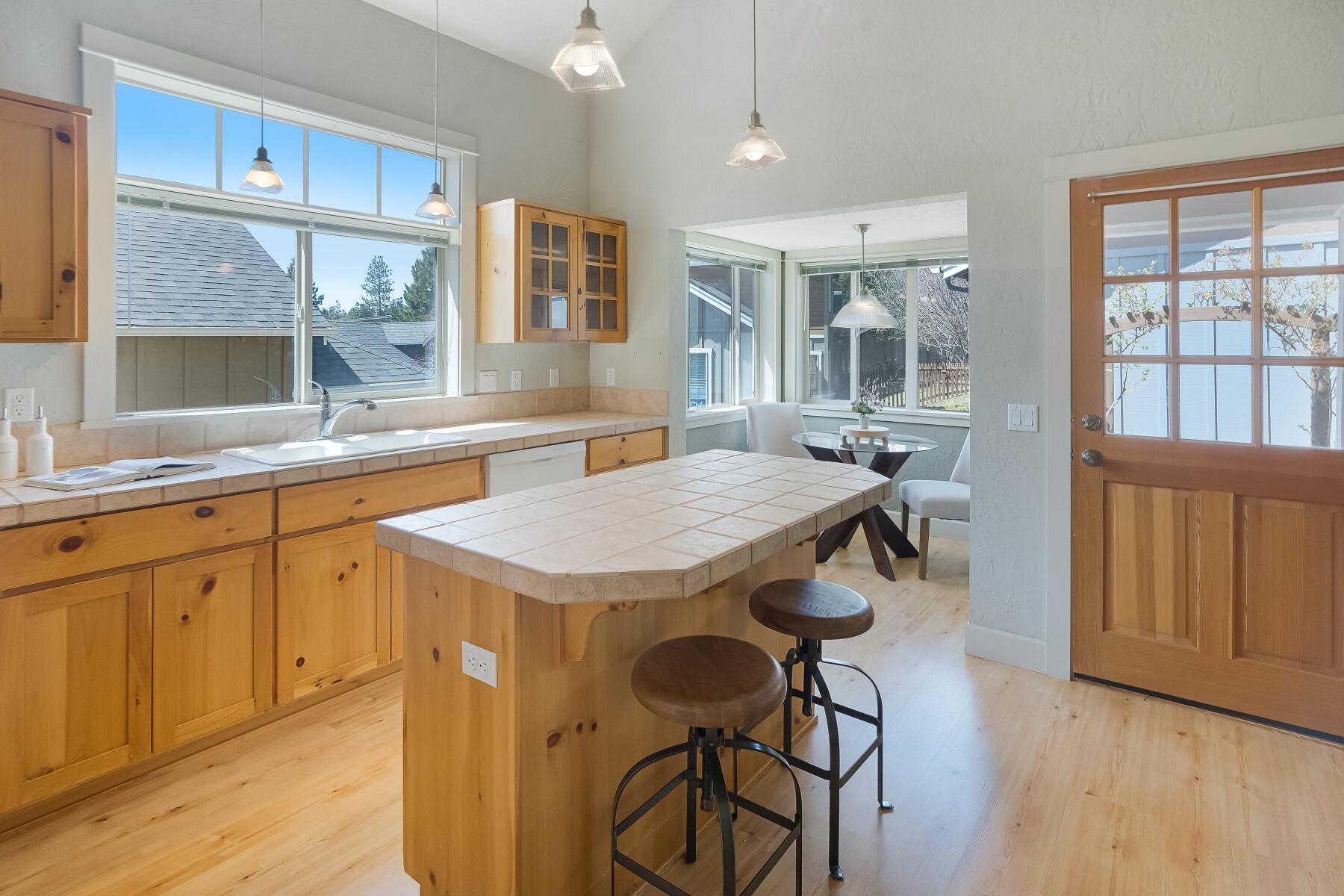 1940 NW Monterey Pines Drive, UNIT 12