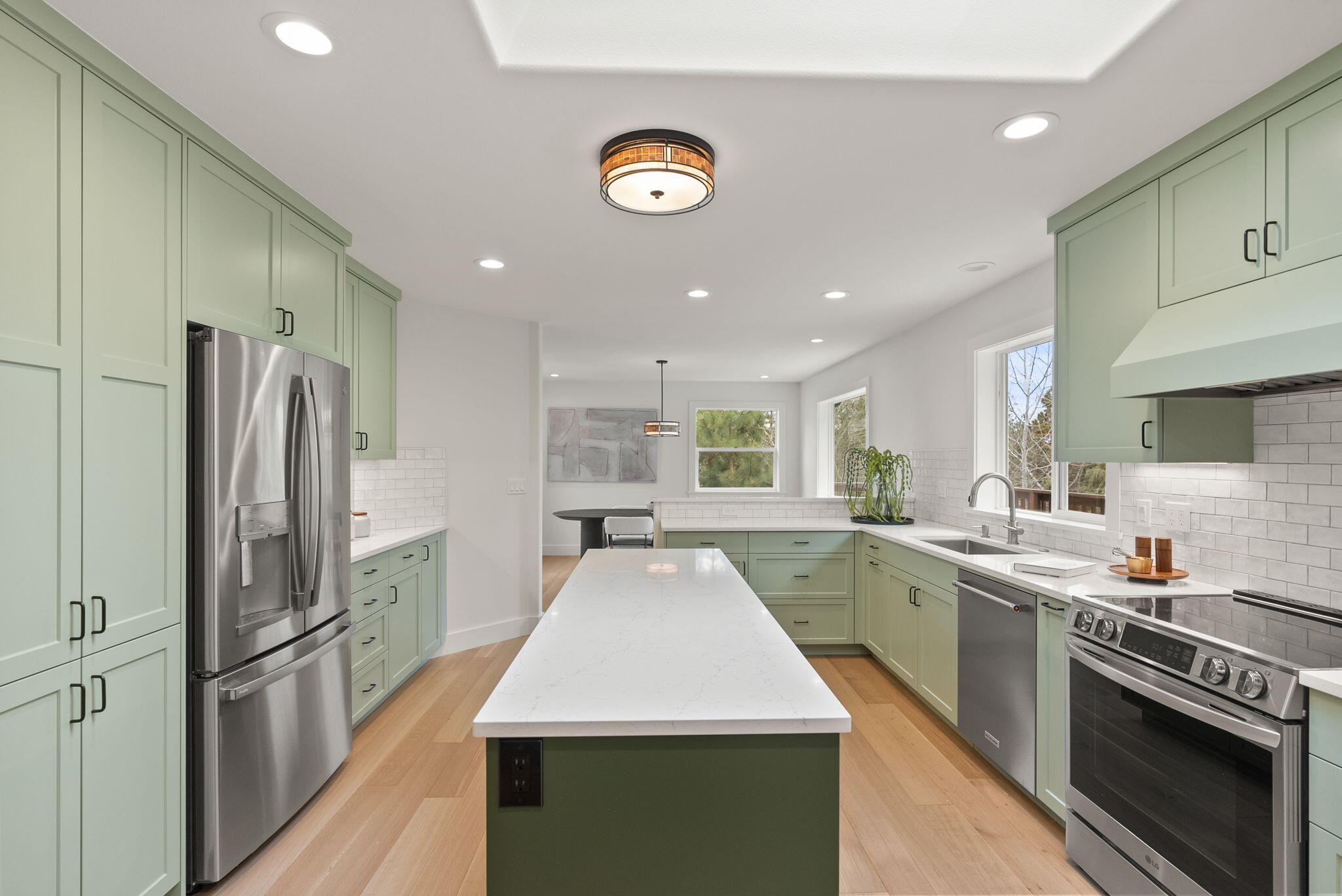 1405 NW City Heights Drive