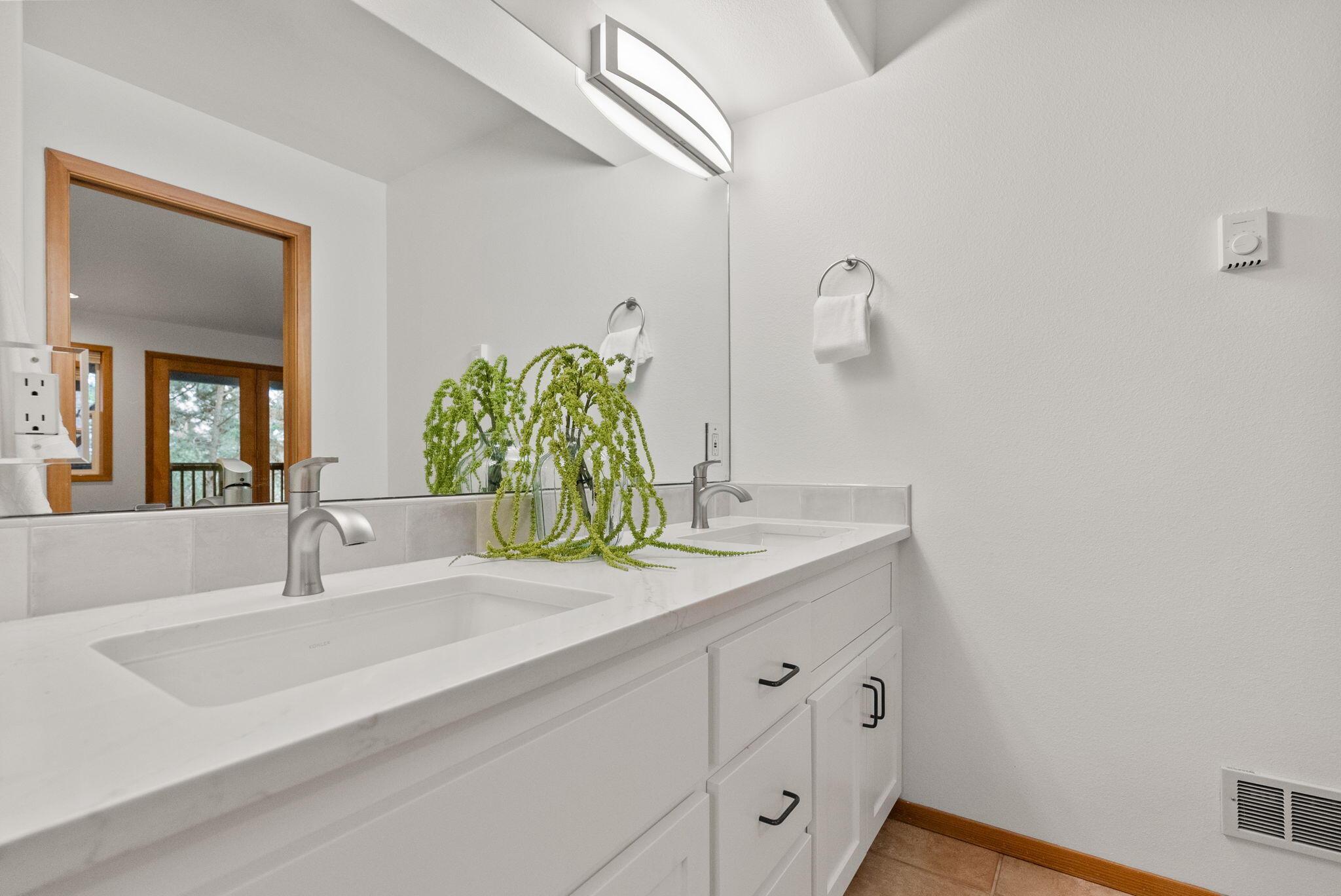 1405 NW City Heights Drive