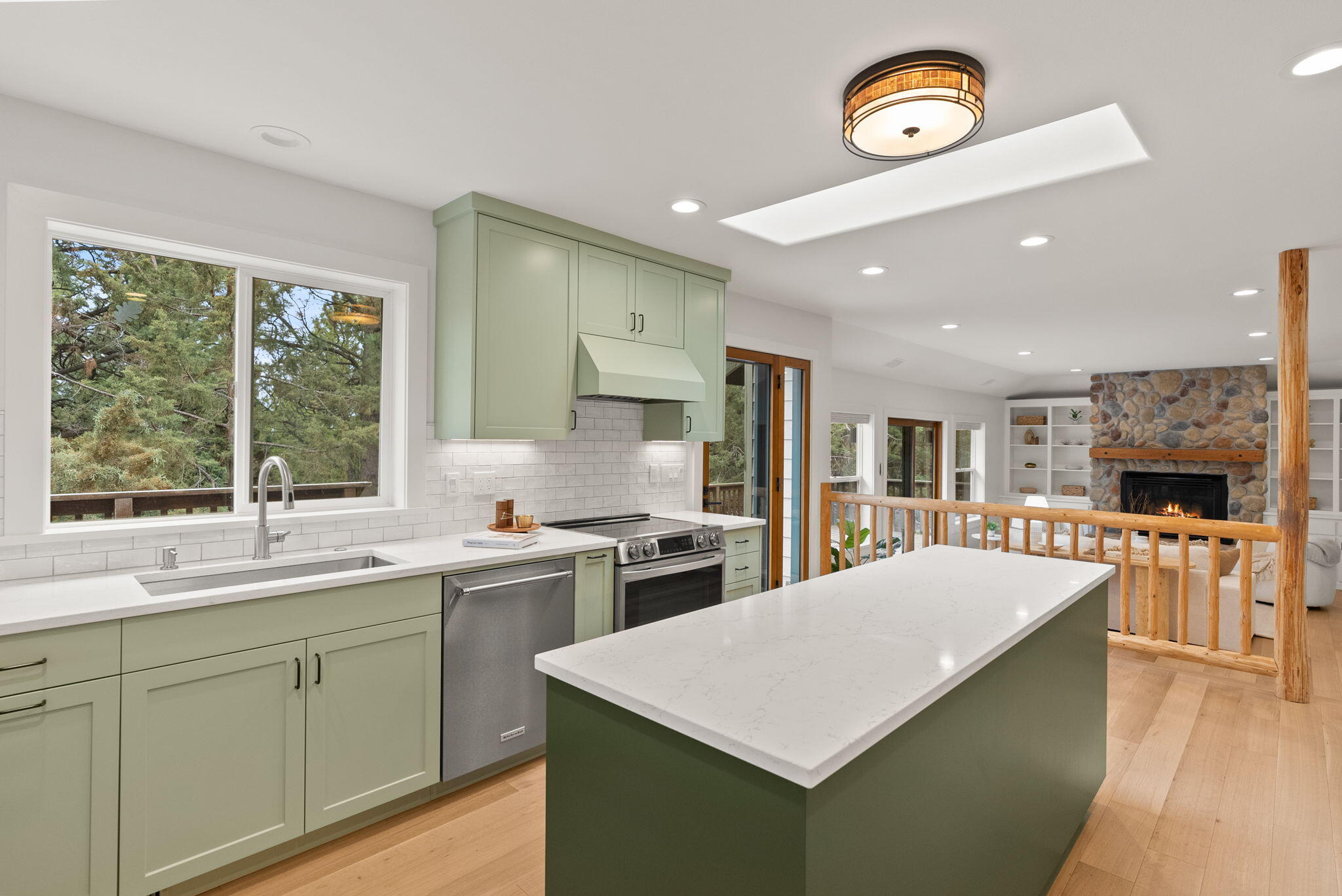 1405 NW City Heights Drive