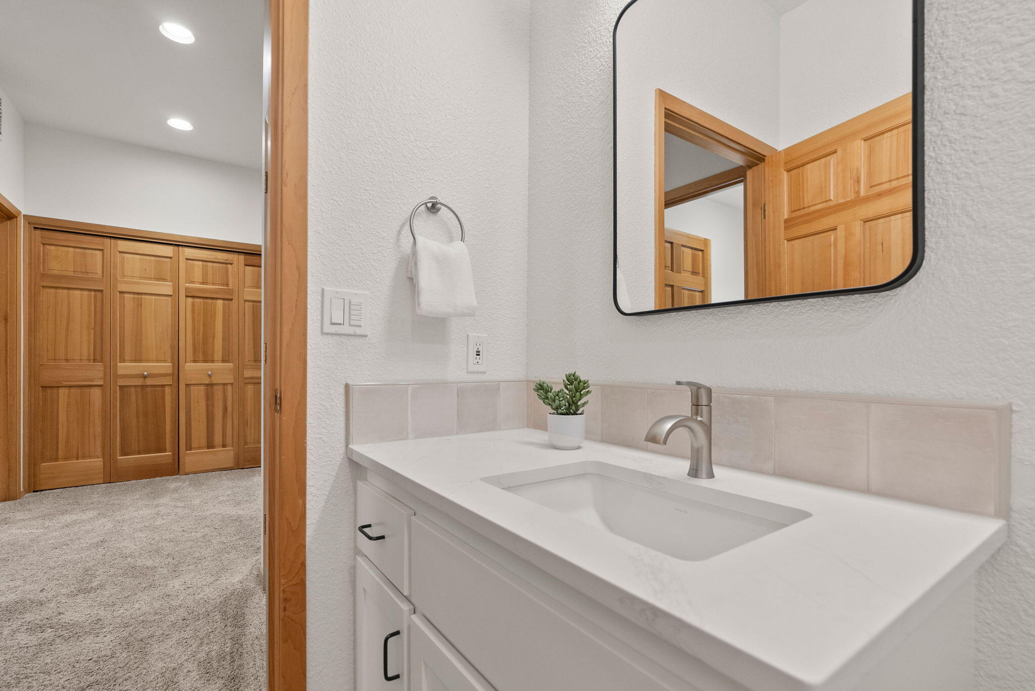 1405 NW City Heights Drive