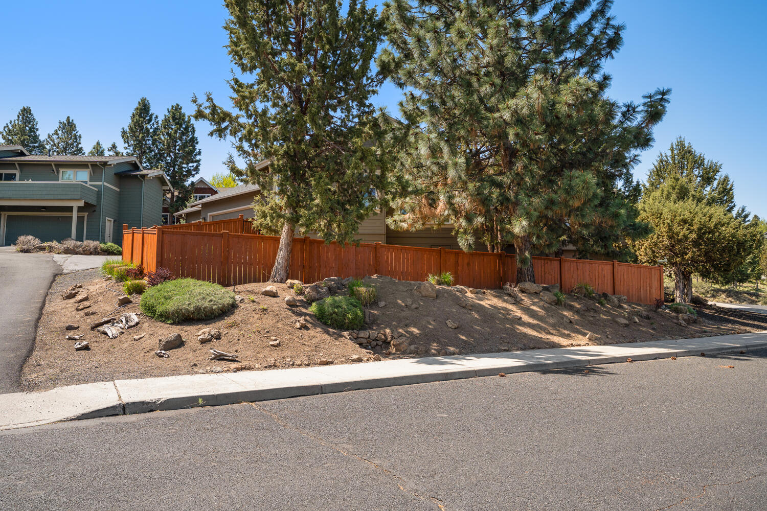 1222 NW Constellation Drive