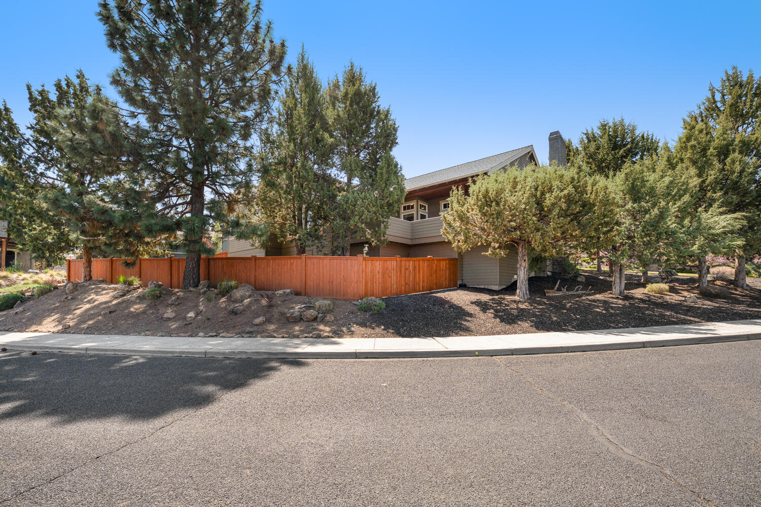 1222 NW Constellation Drive