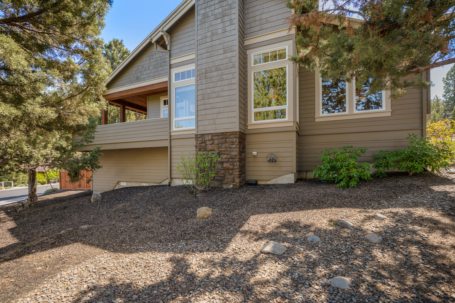 1222 NW Constellation Drive