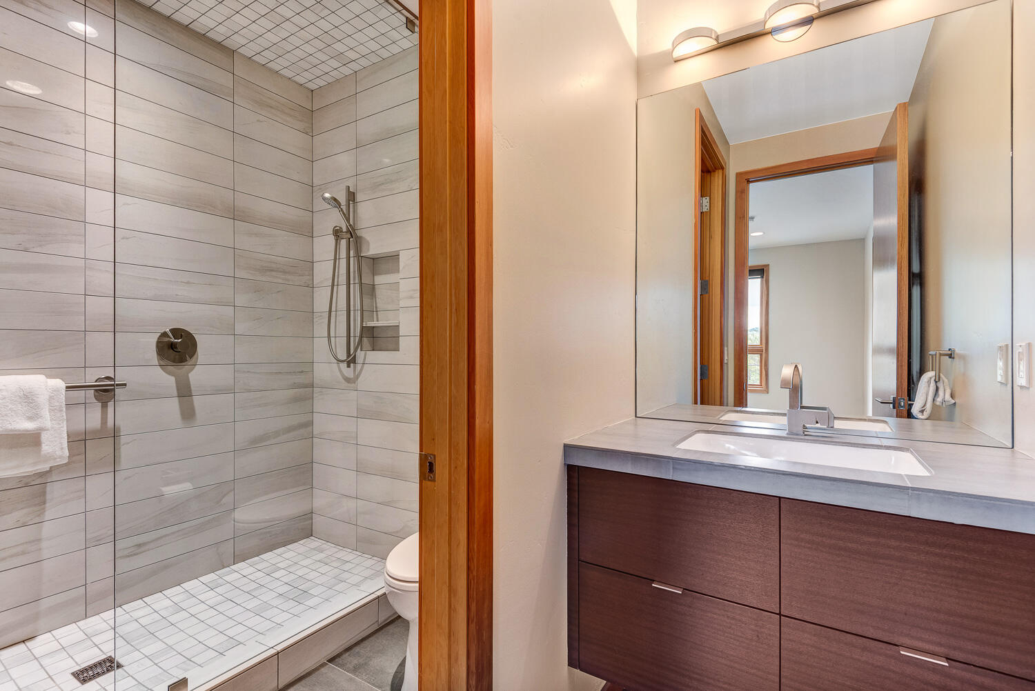 61069 Bachelor View Road