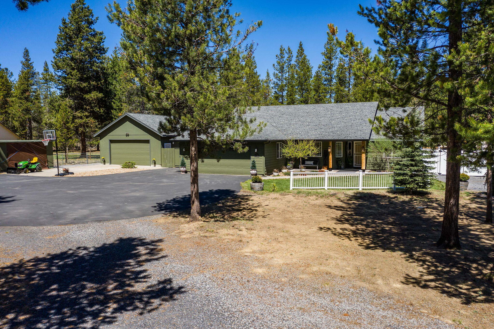 15670 Sunrise Boulevard