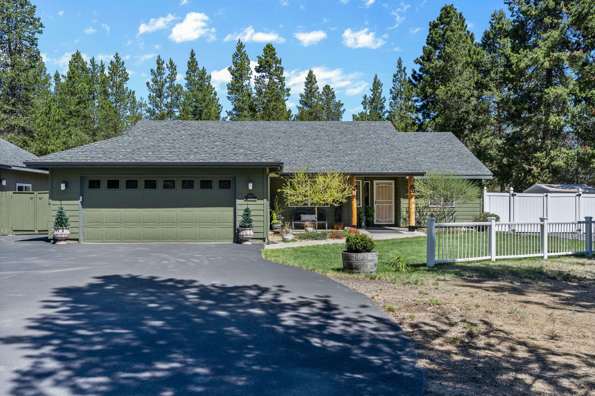 15670 Sunrise Boulevard