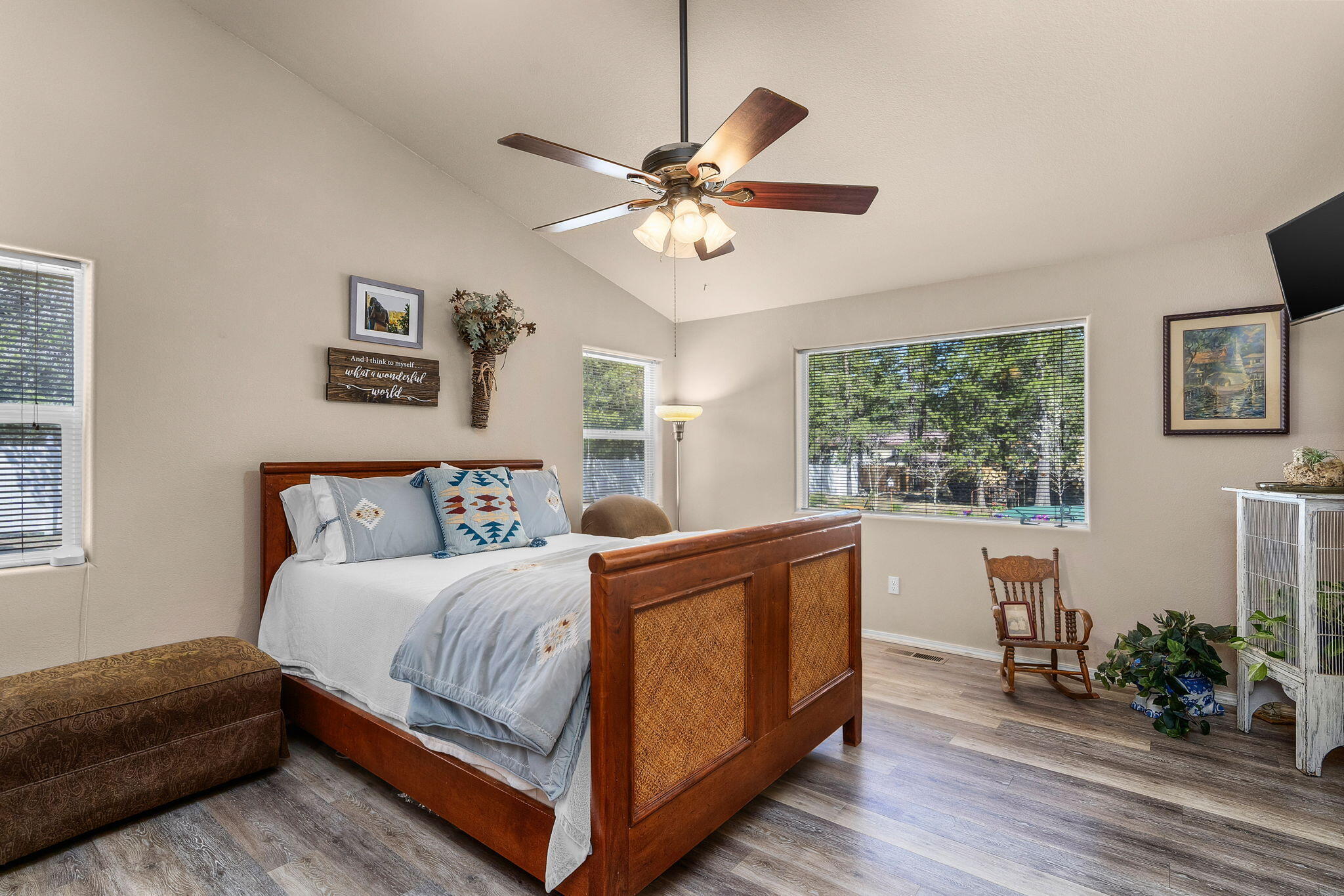 15670 Sunrise Boulevard