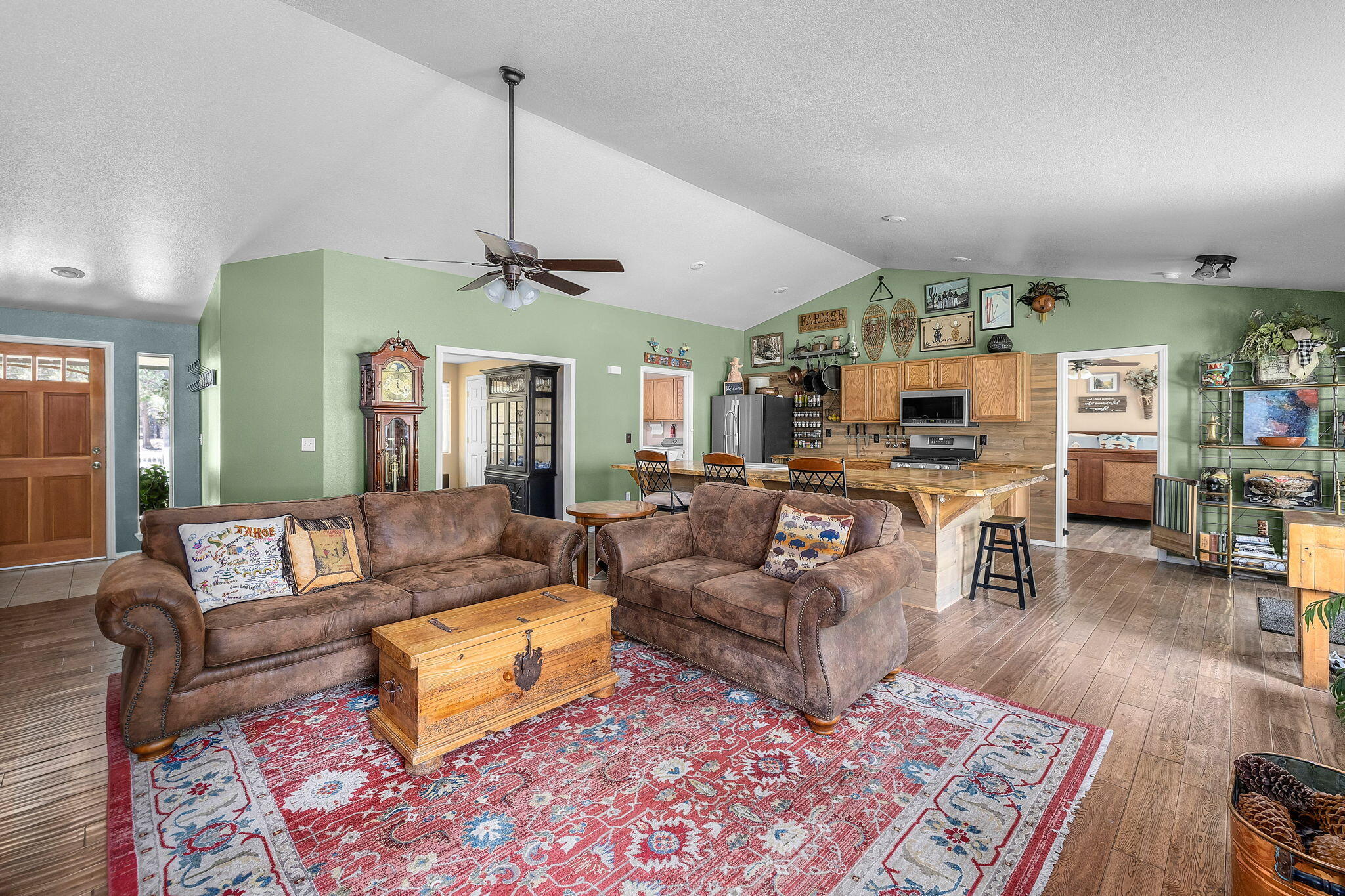 15670 Sunrise Boulevard