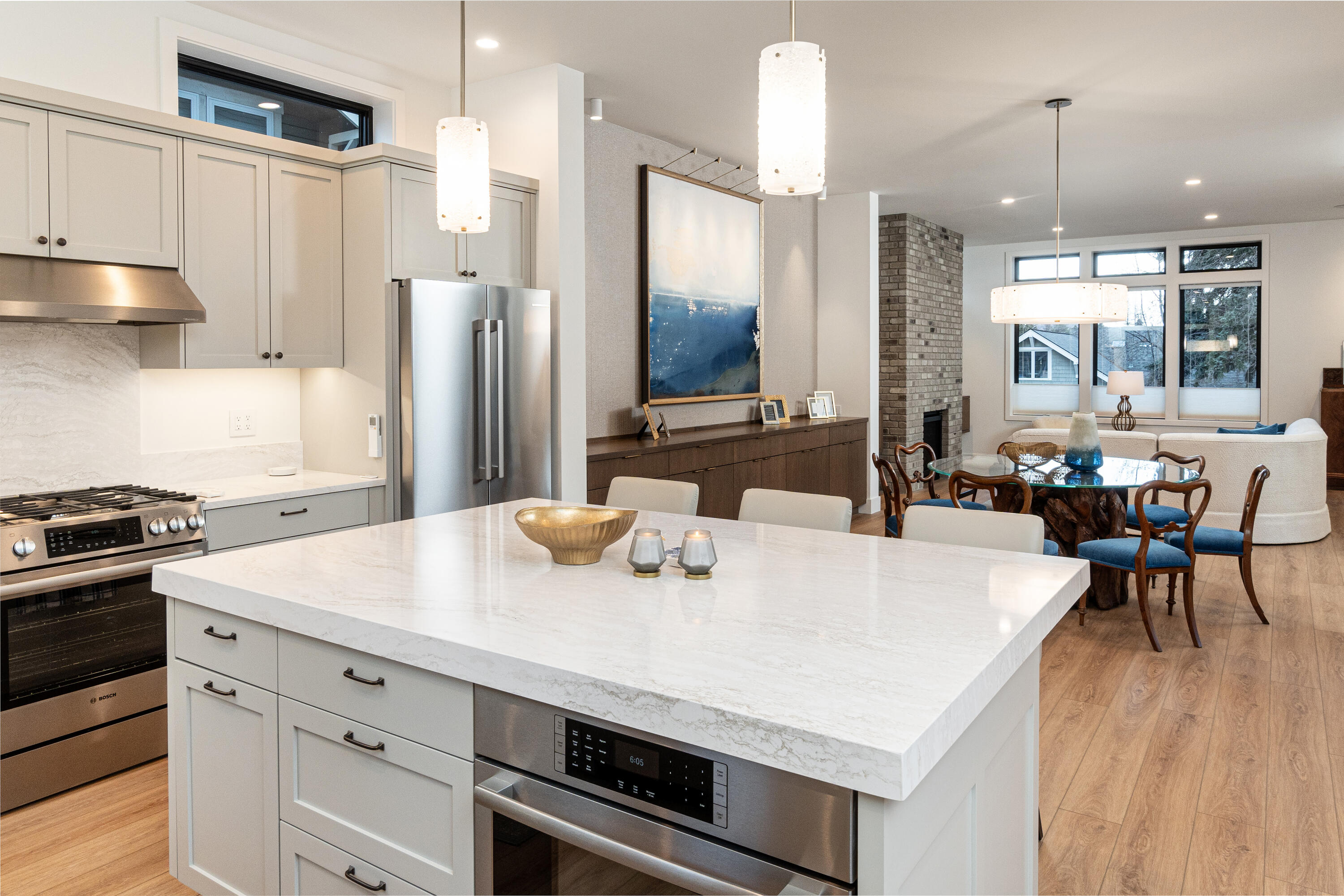 337 NW Columbia Street, 1 & 2