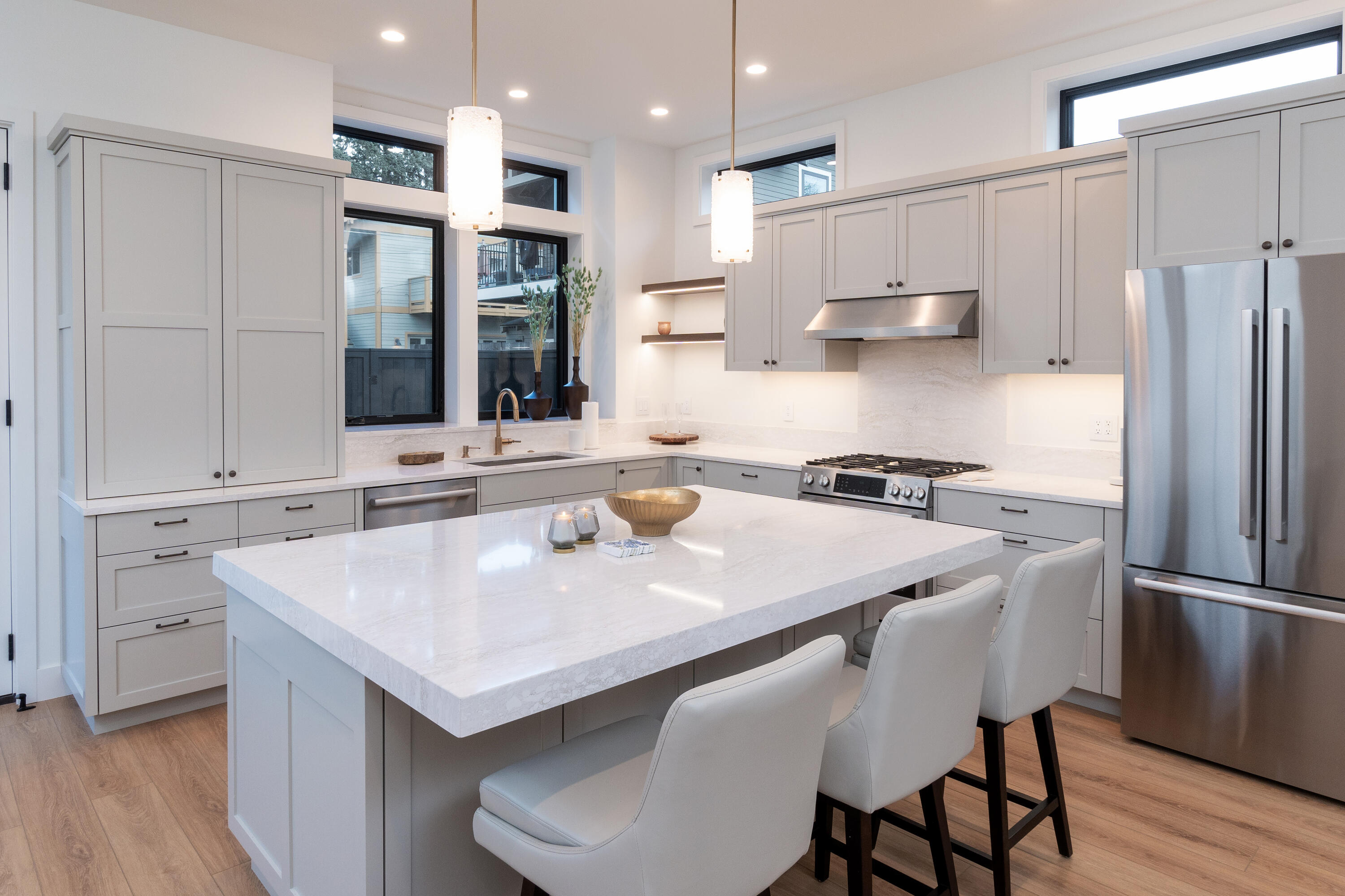 337 NW Columbia Street, 1 & 2