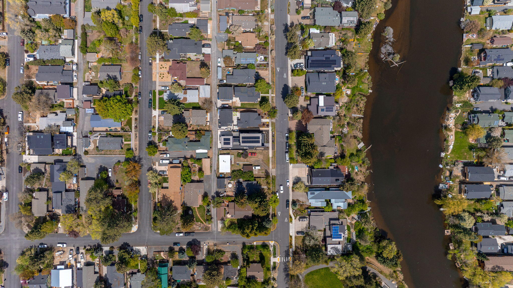 337 NW Columbia Street, 1 & 2