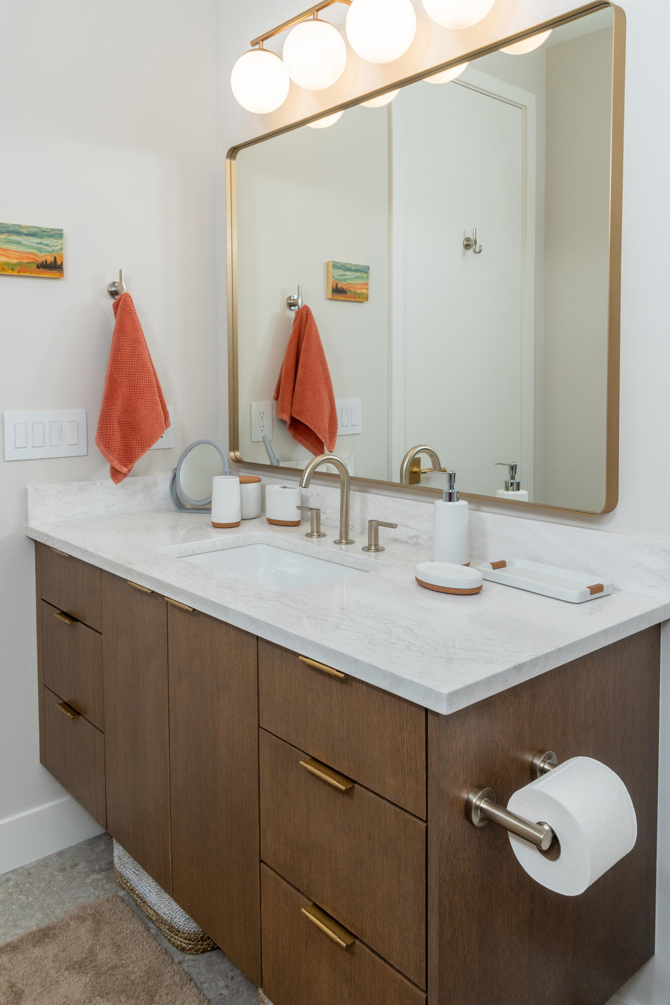 337 NW Columbia Street, 1 & 2