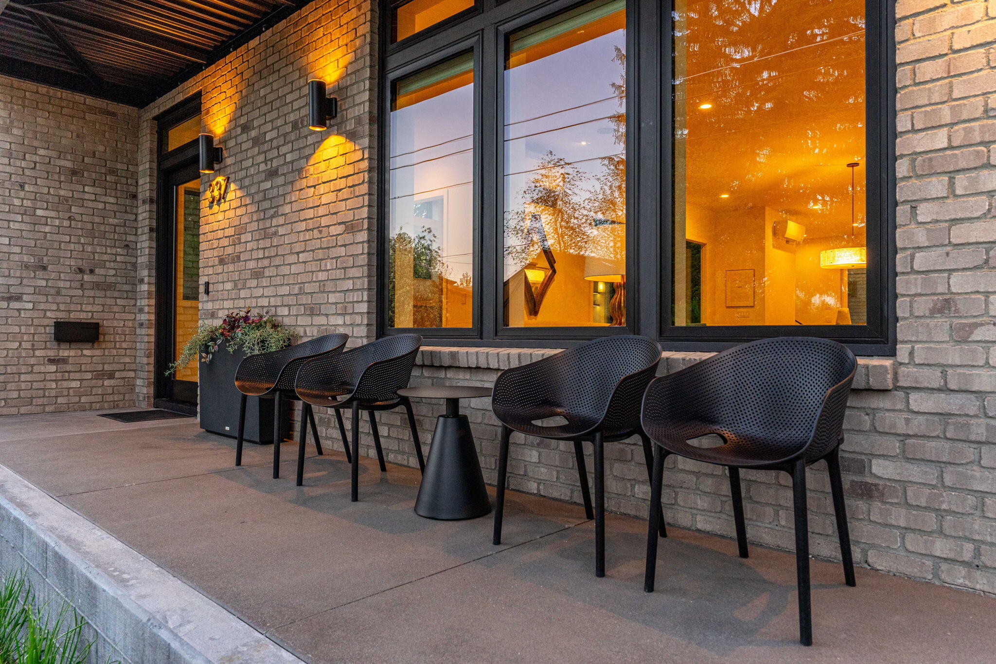 337 NW Columbia Street, 1 & 2