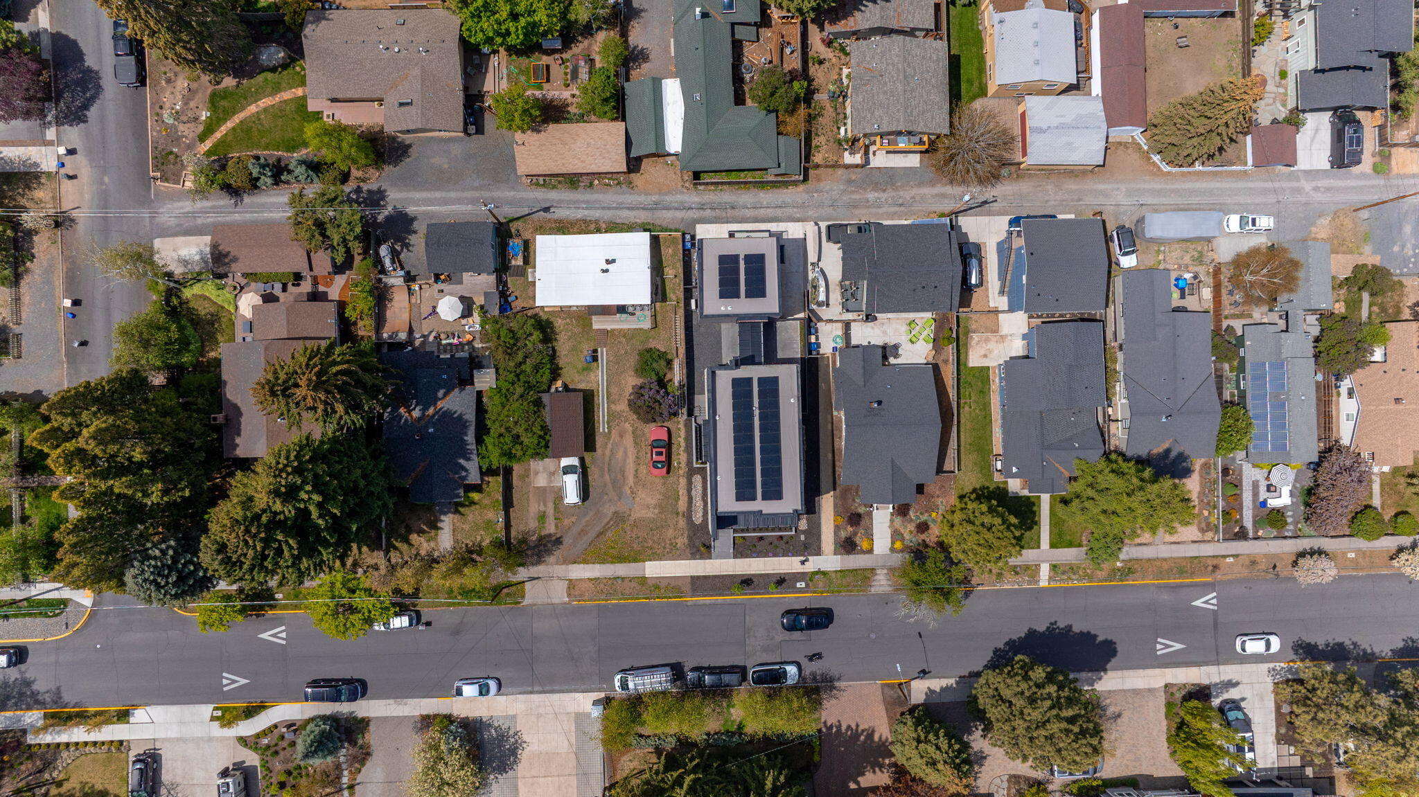 337 NW Columbia Street, 1 & 2