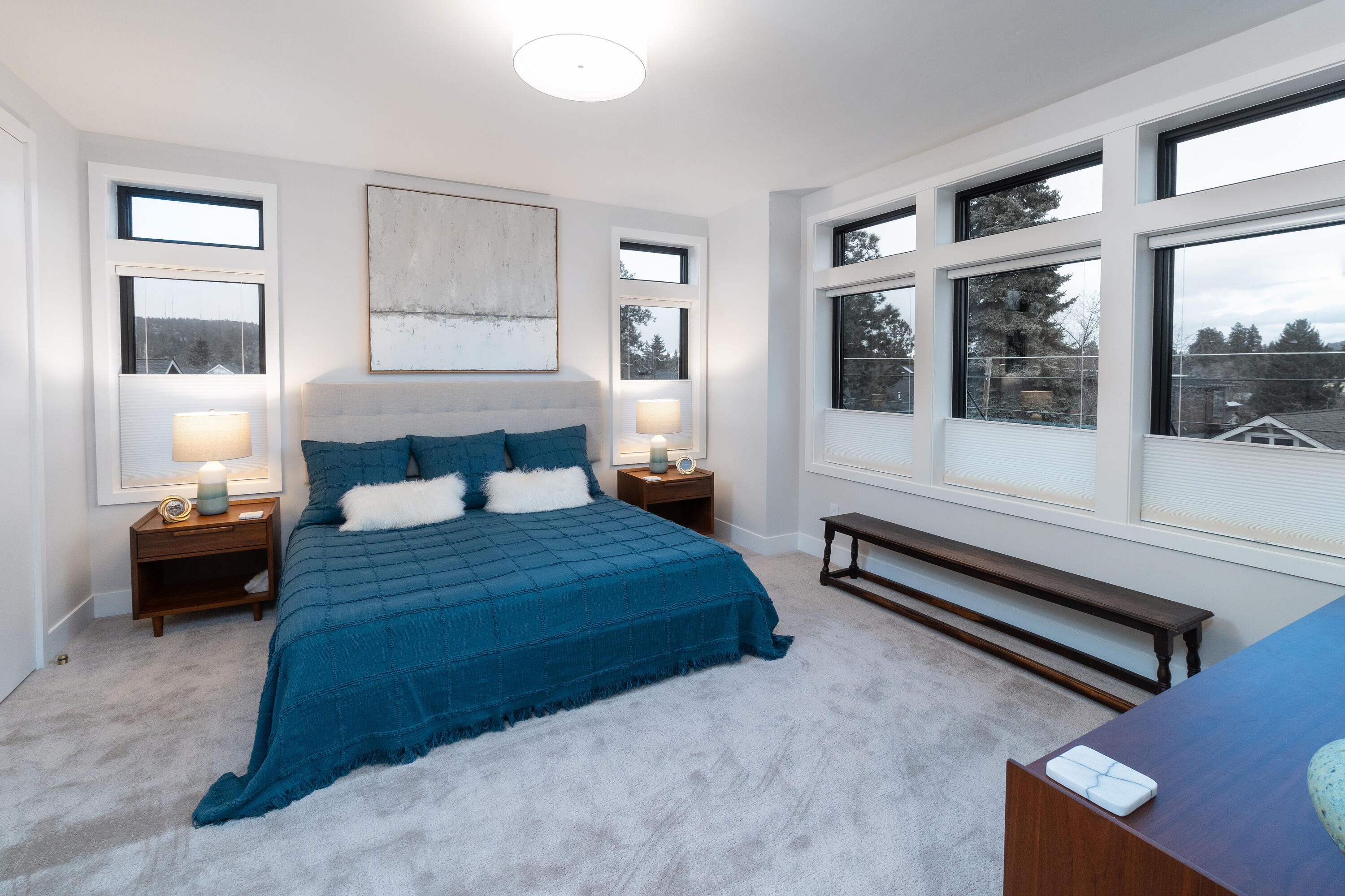 337 NW Columbia Street, 1 & 2