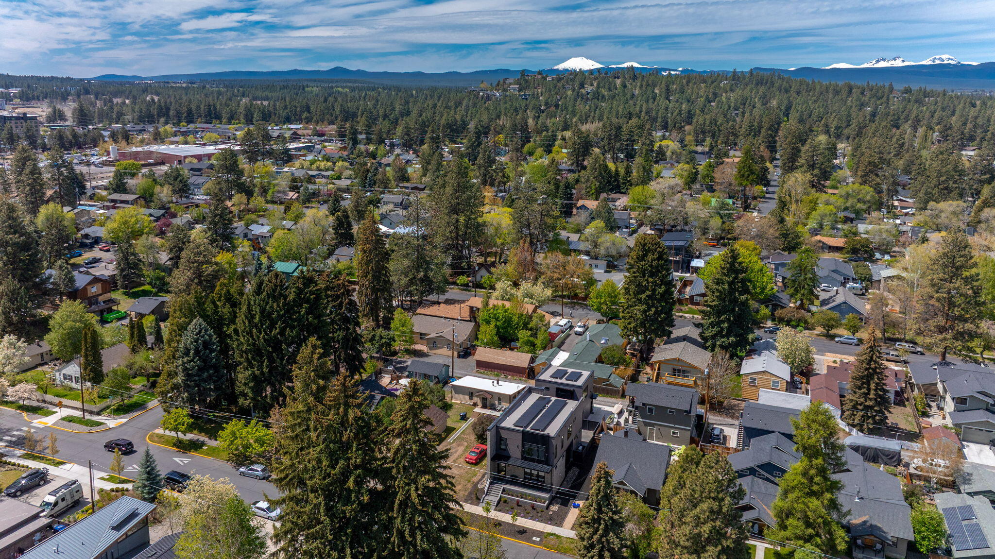 337 NW Columbia Street, 1 & 2