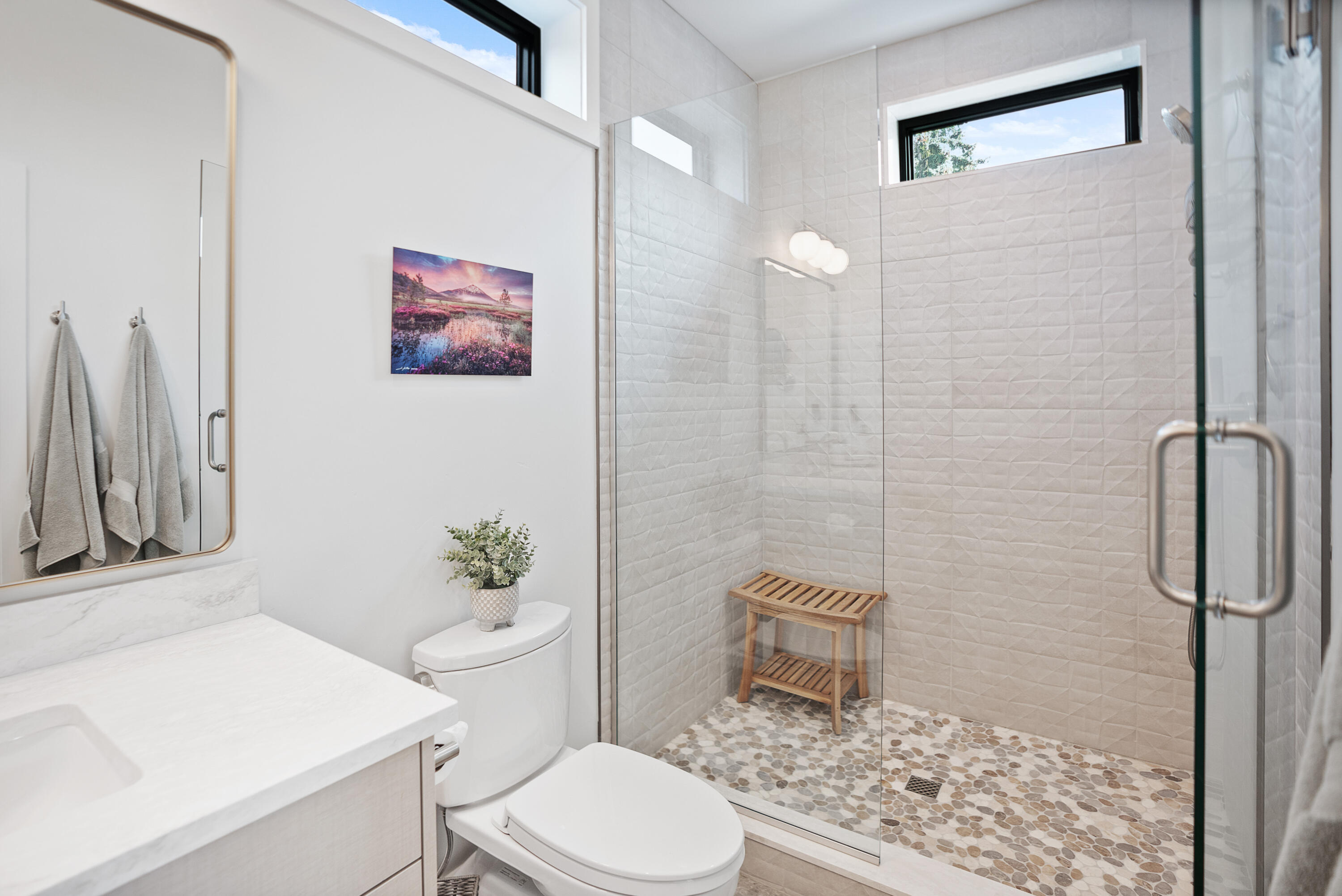 337 NW Columbia Street, 1 & 2