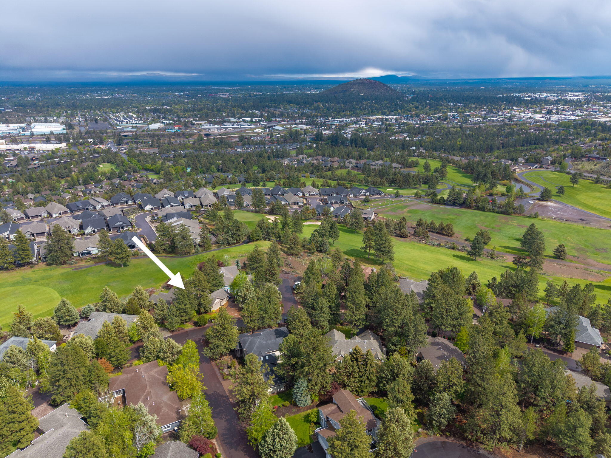 2932 NW Fairway Heights Drive