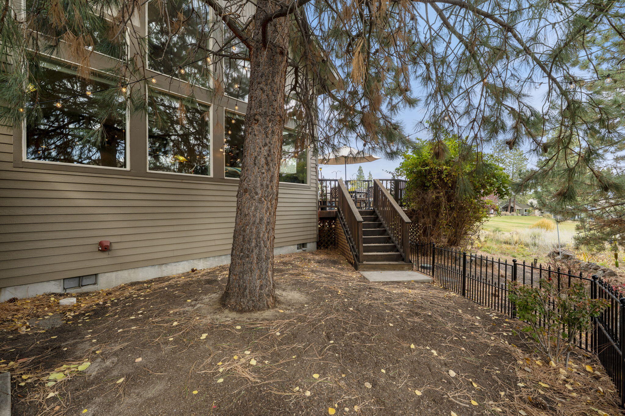 2932 NW Fairway Heights Drive