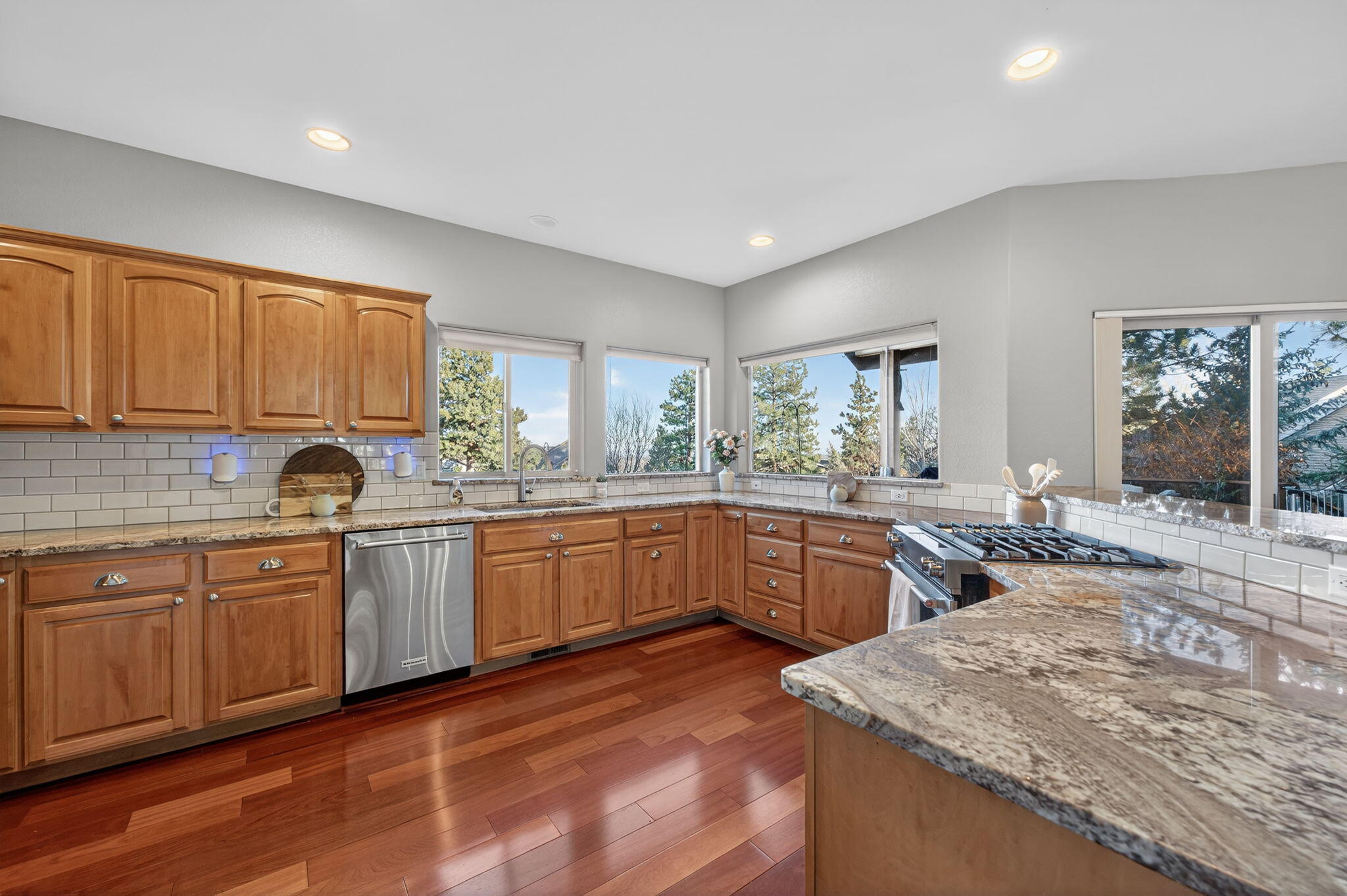 2932 NW Fairway Heights Drive