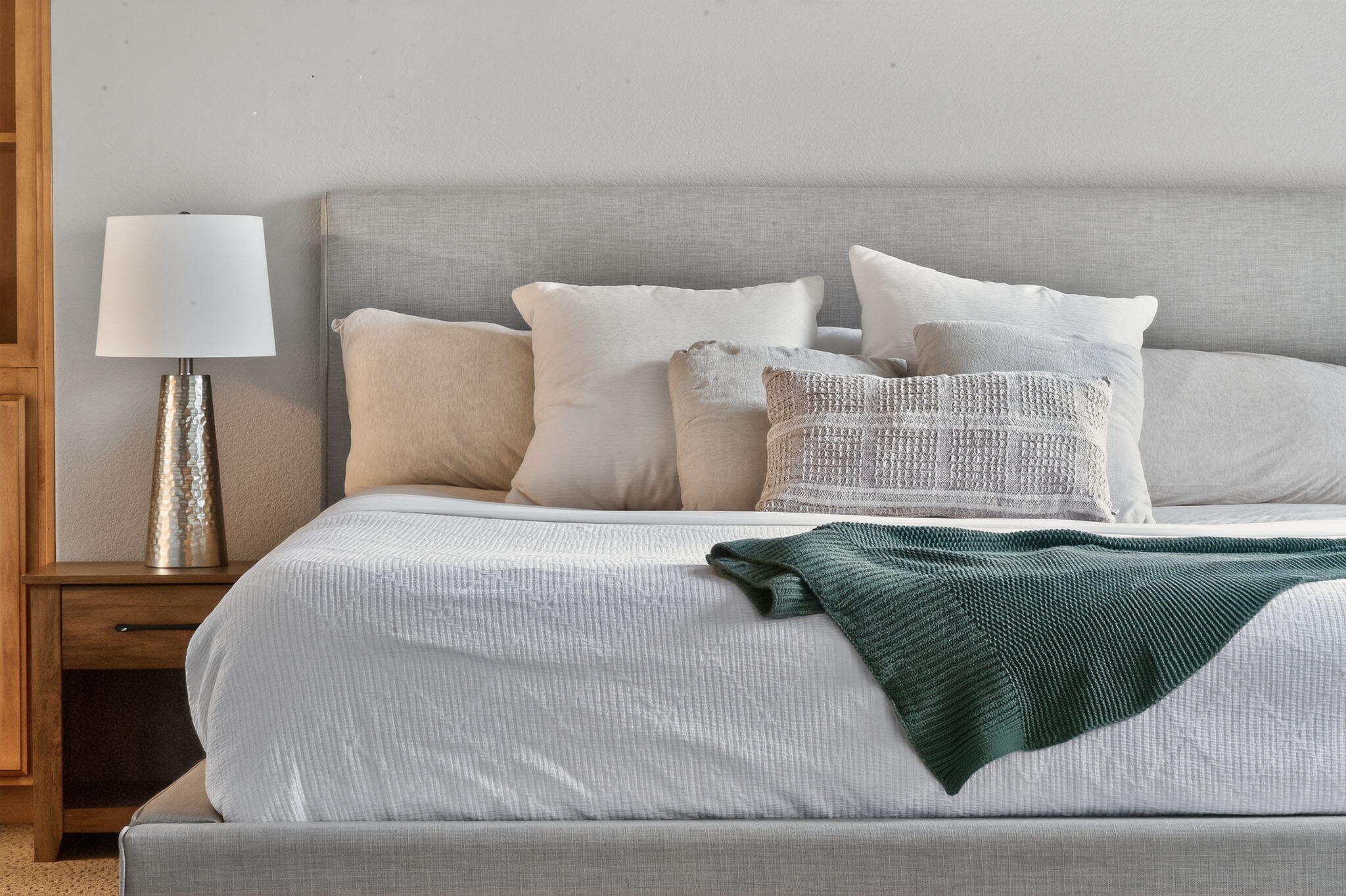 2932 NW Fairway Heights Drive