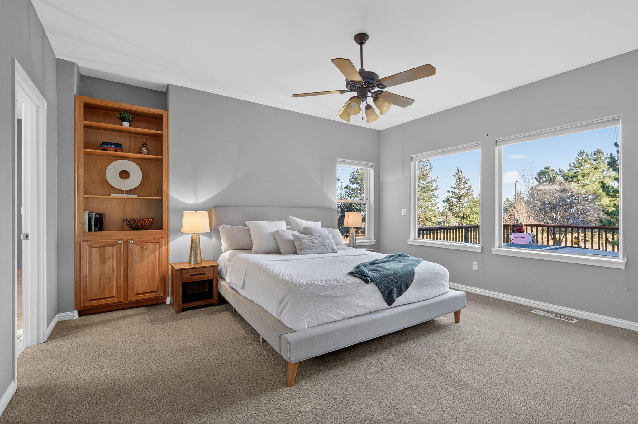 2932 NW Fairway Heights Drive