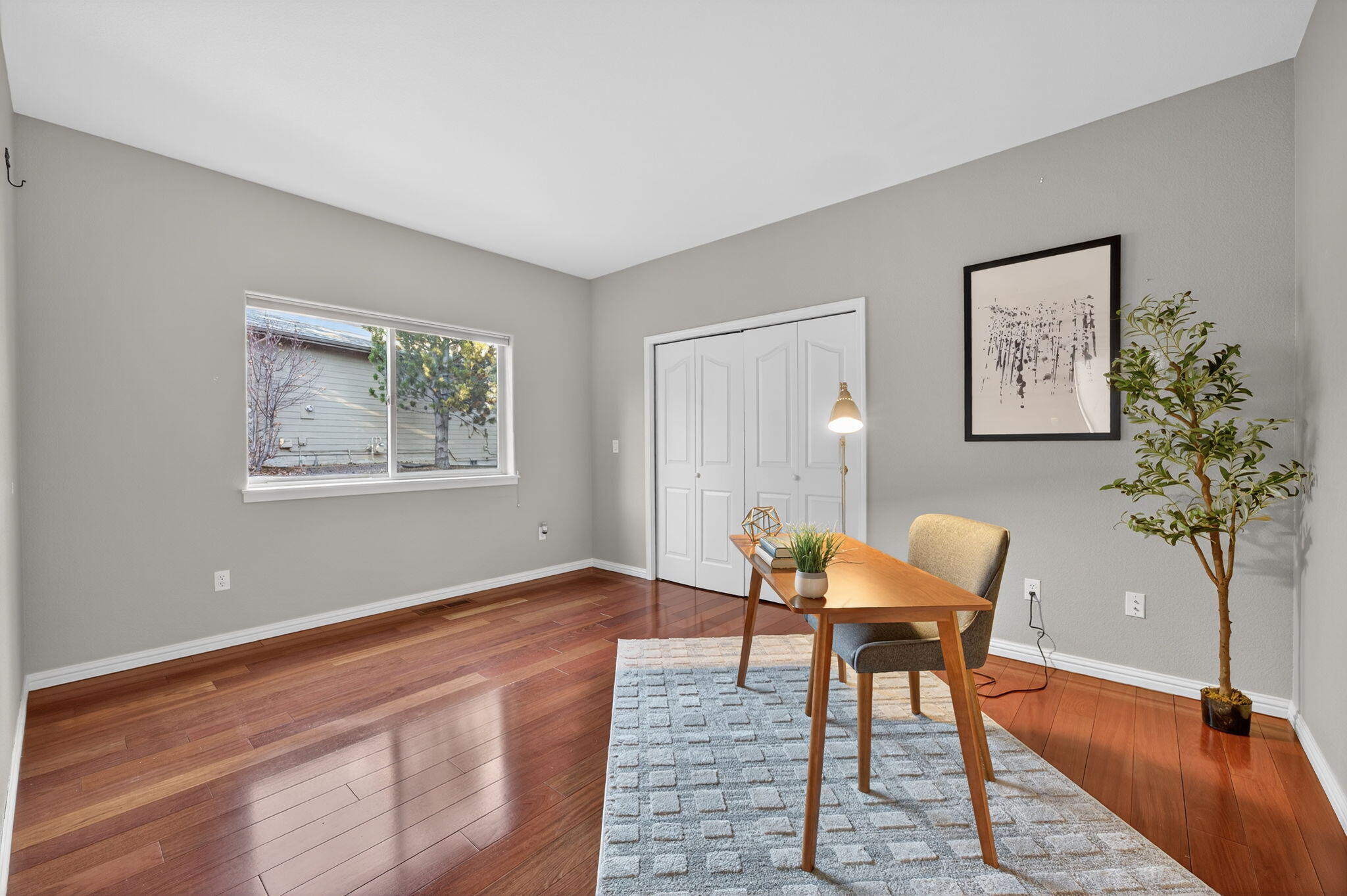 2932 NW Fairway Heights Drive