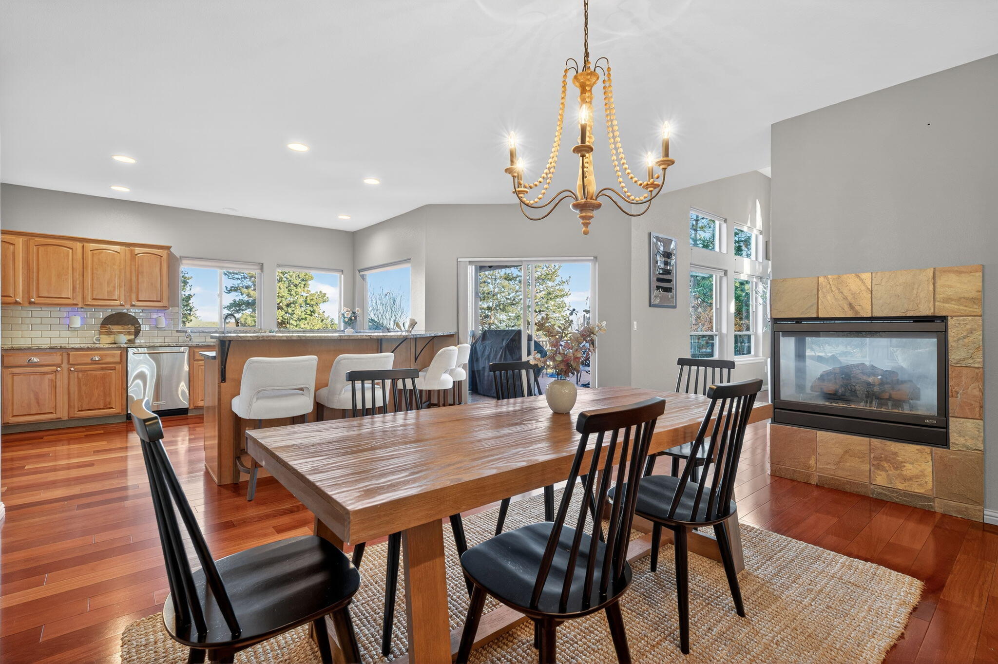 2932 NW Fairway Heights Drive