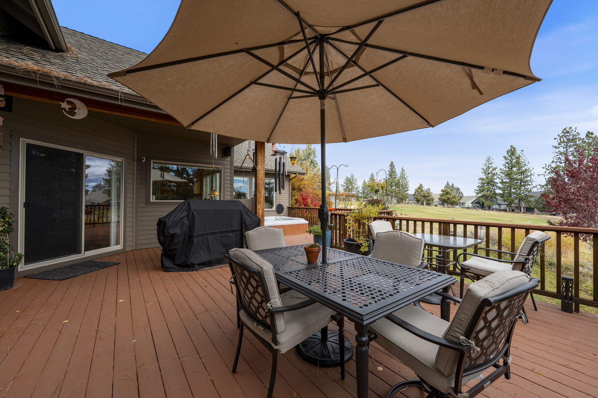 2932 NW Fairway Heights Drive